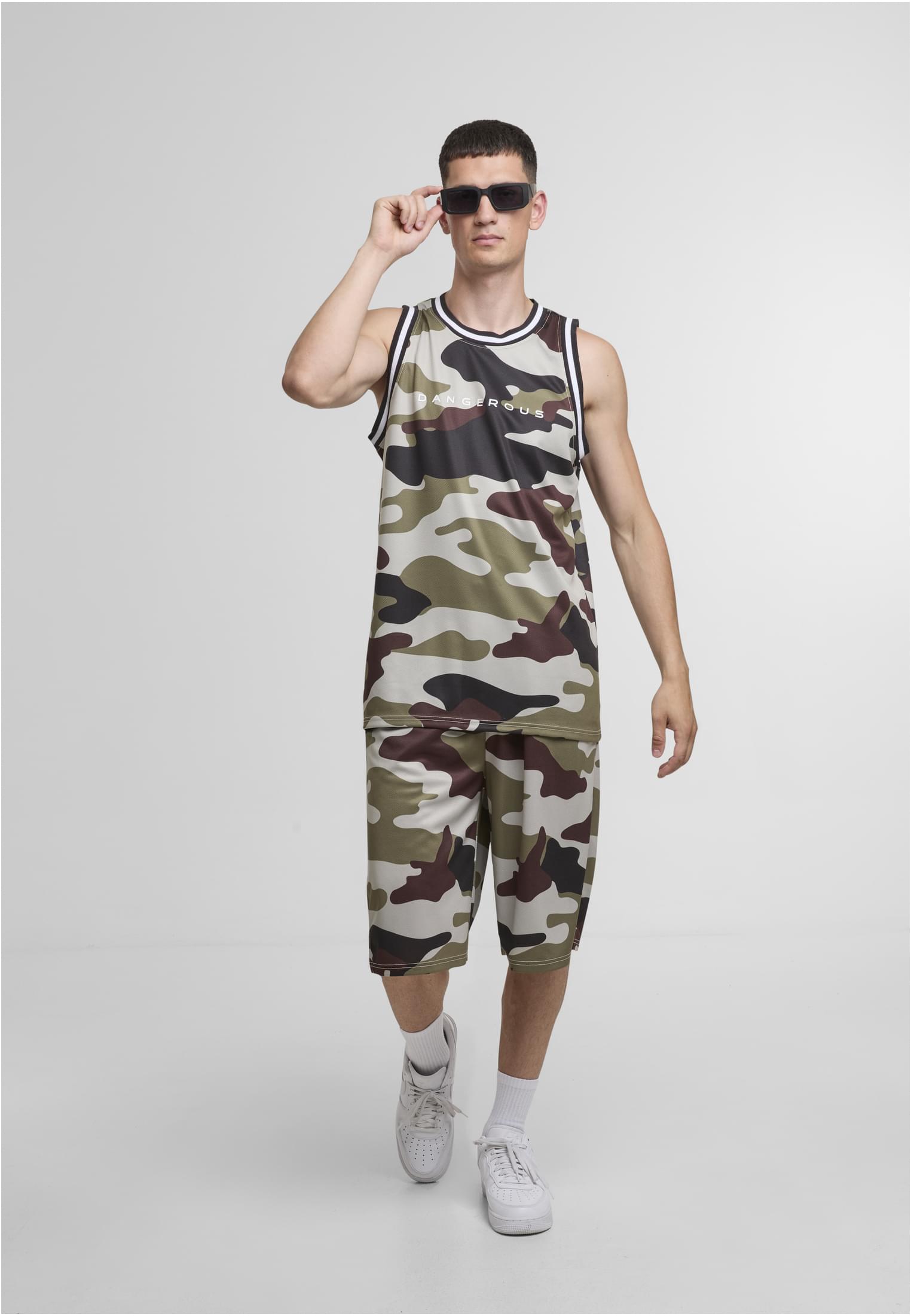 DNGRS Shorts Legend camou19