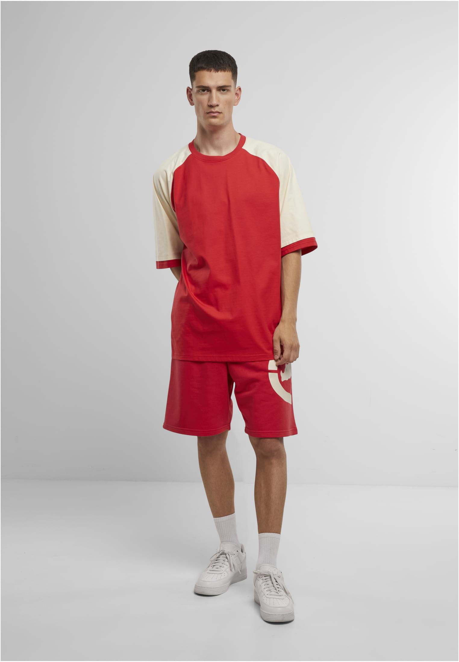 Ecko Unltd. Shorts Buzzer