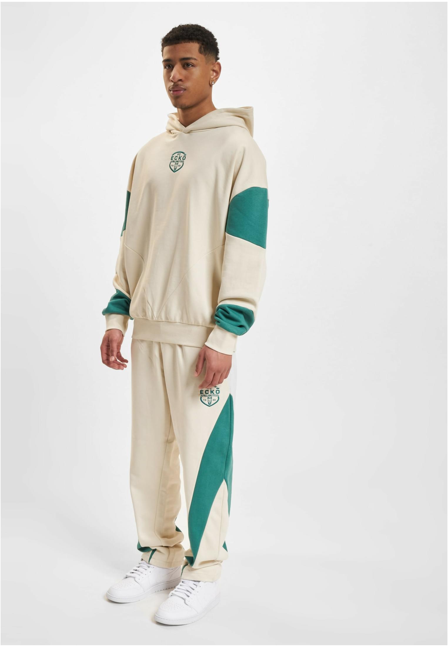 Spodnie dresowe Ecko Unltd. Construction