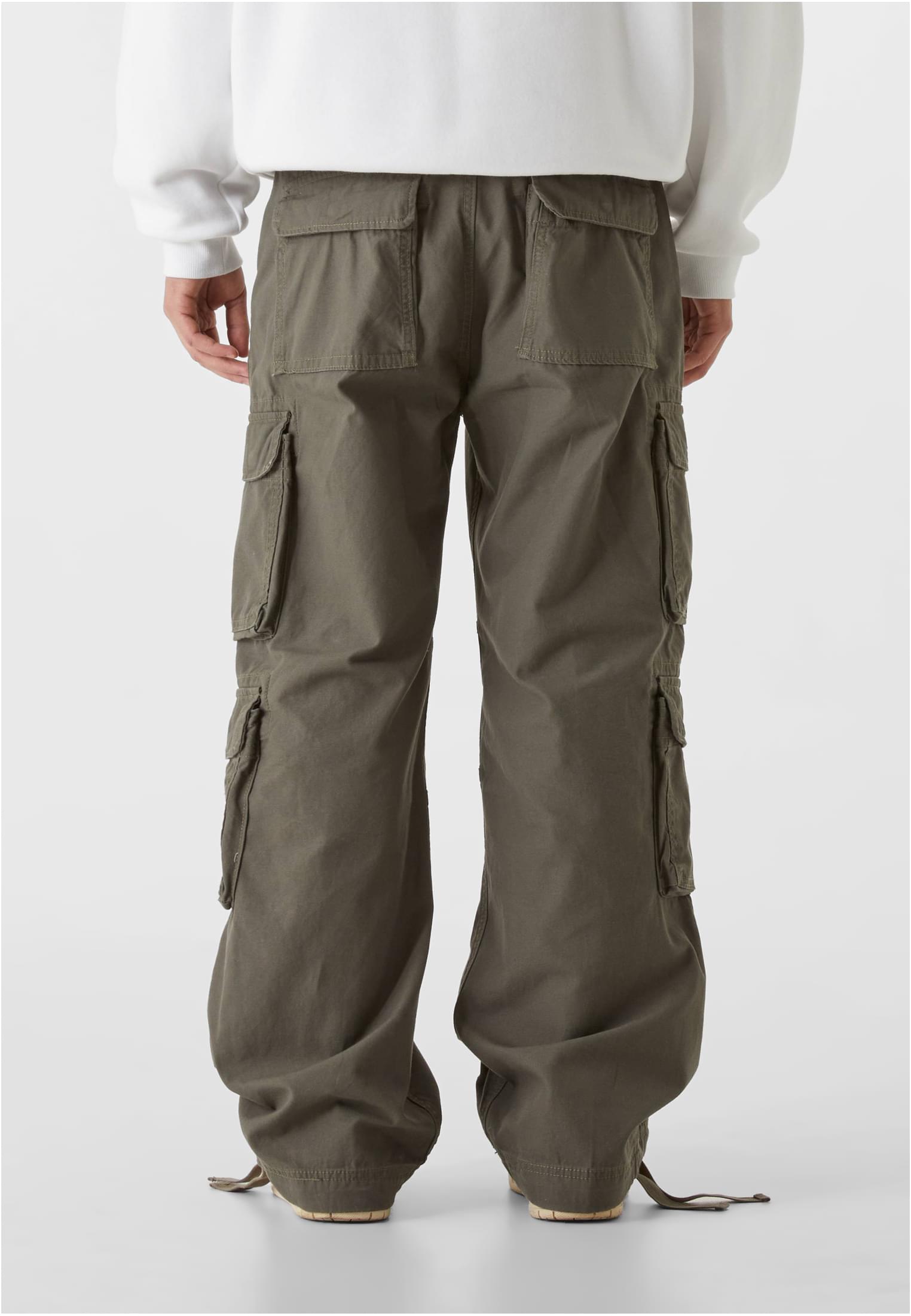 LY Cargo Pants Pocket Logo
