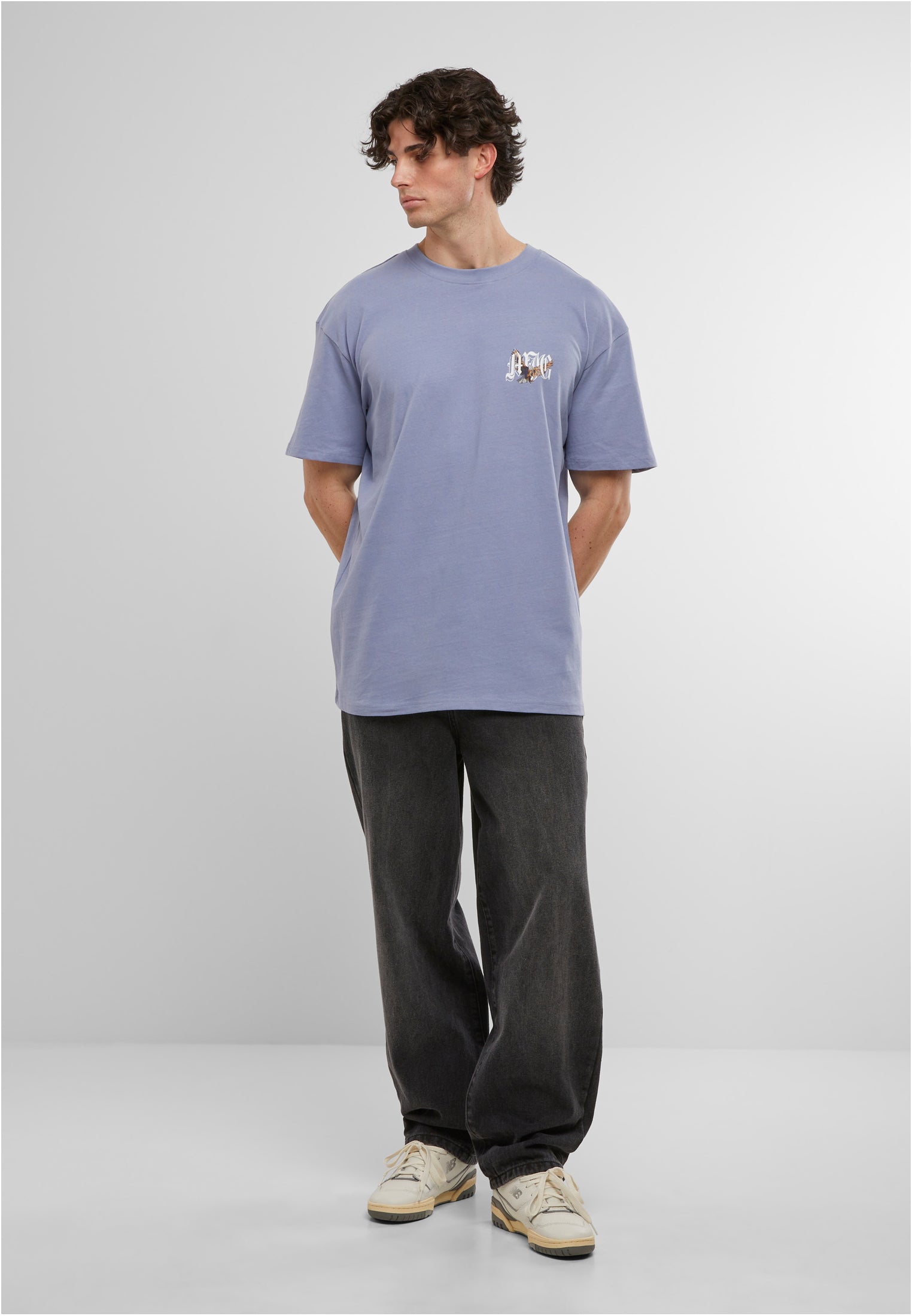 MJG Heavy Oversized Tee Lone Hunter