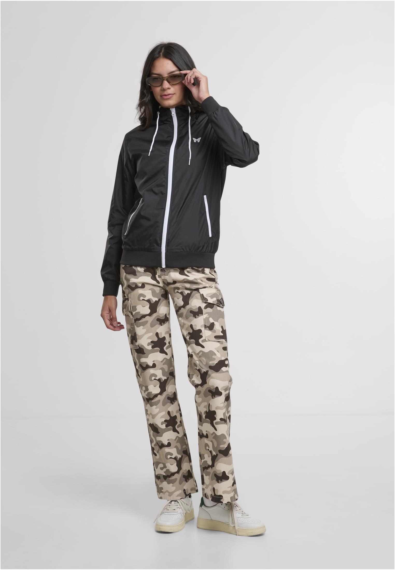 MT Fly Away Ladies Windrunner