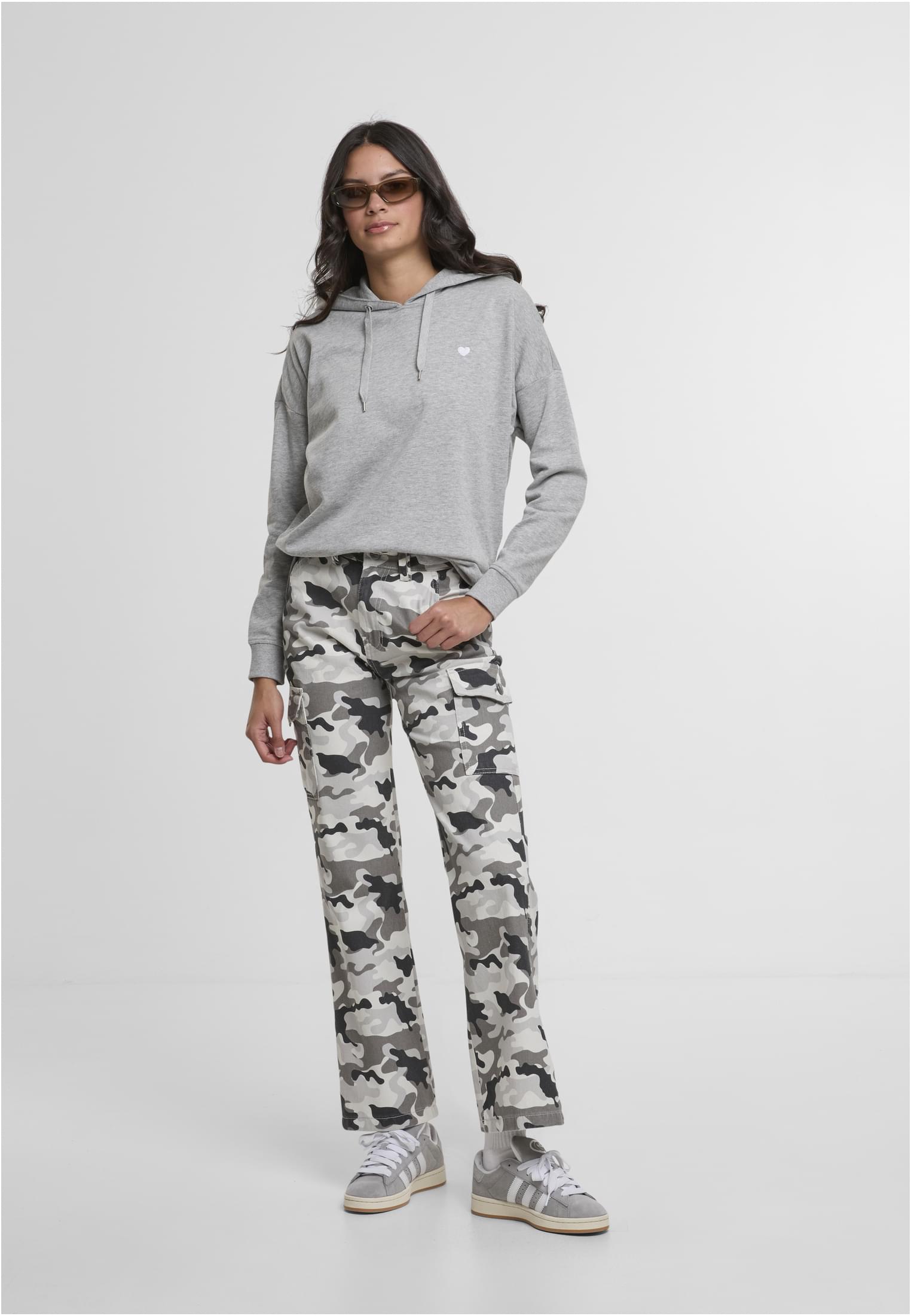 MT Heart EMB Ladies Oversized Hoody