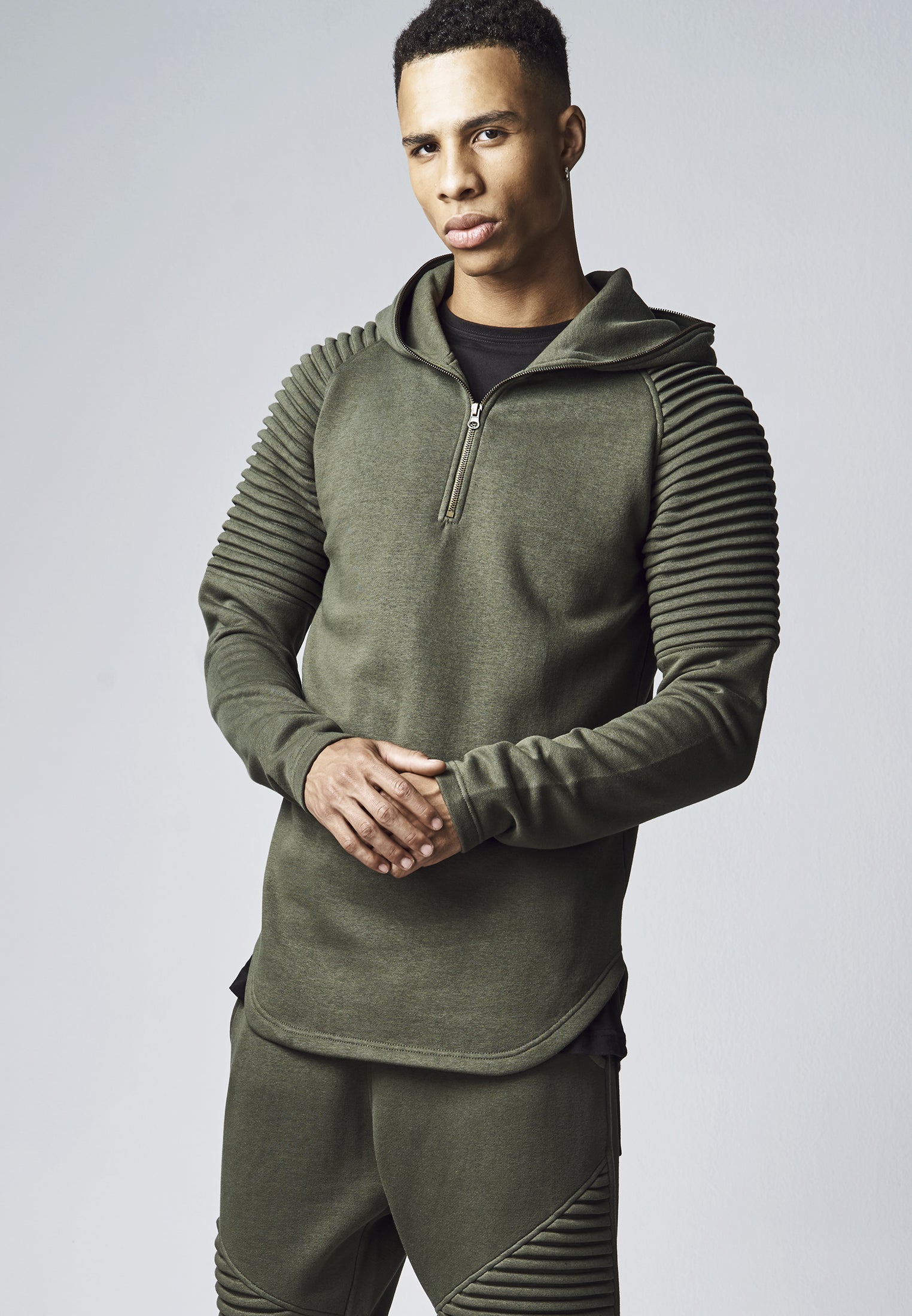 UC Pleat Sleeves Terry Hoody