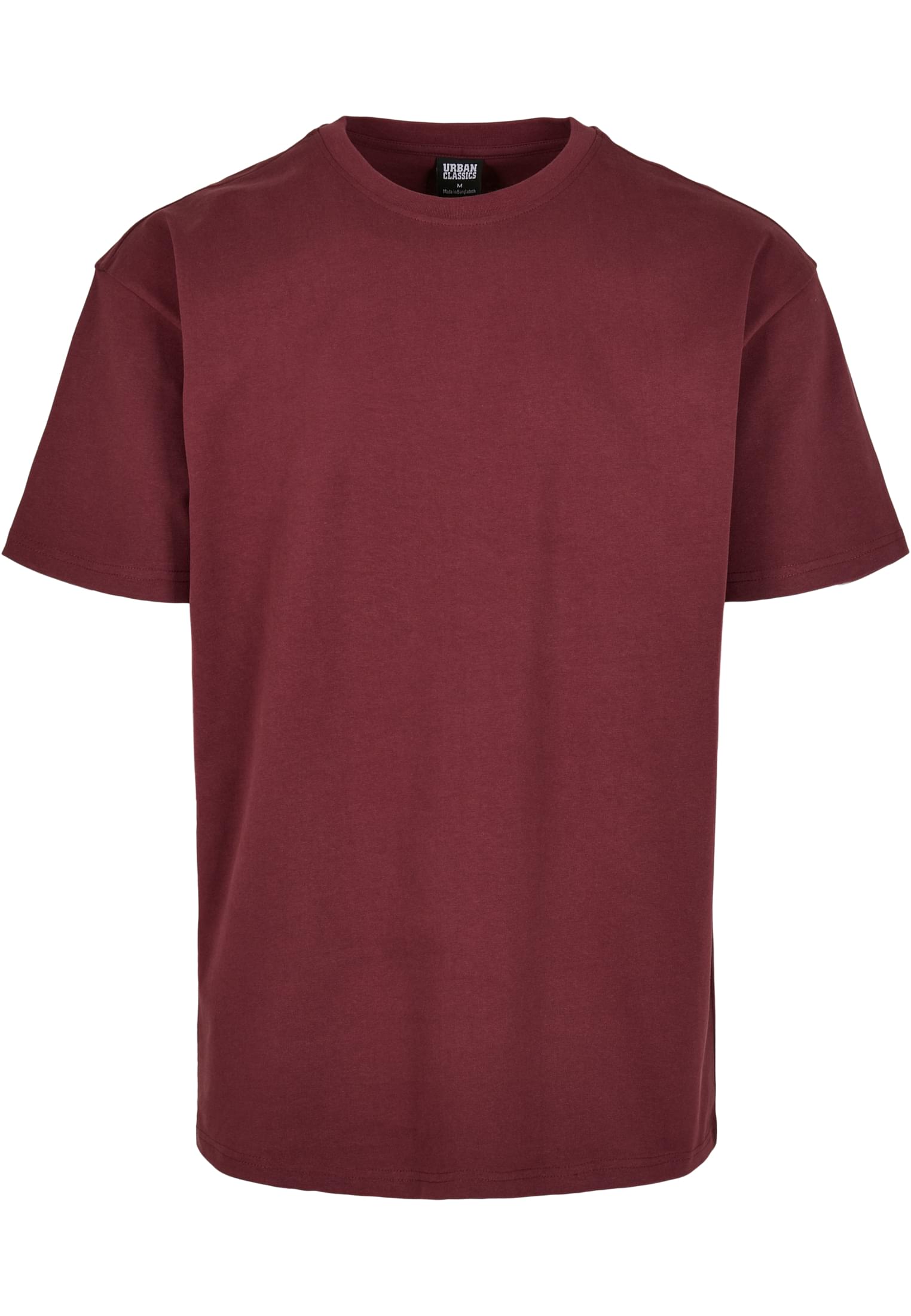 En vinröd oversized t-shirt från Urban Classics som ligger platt på en vit bakgrund.