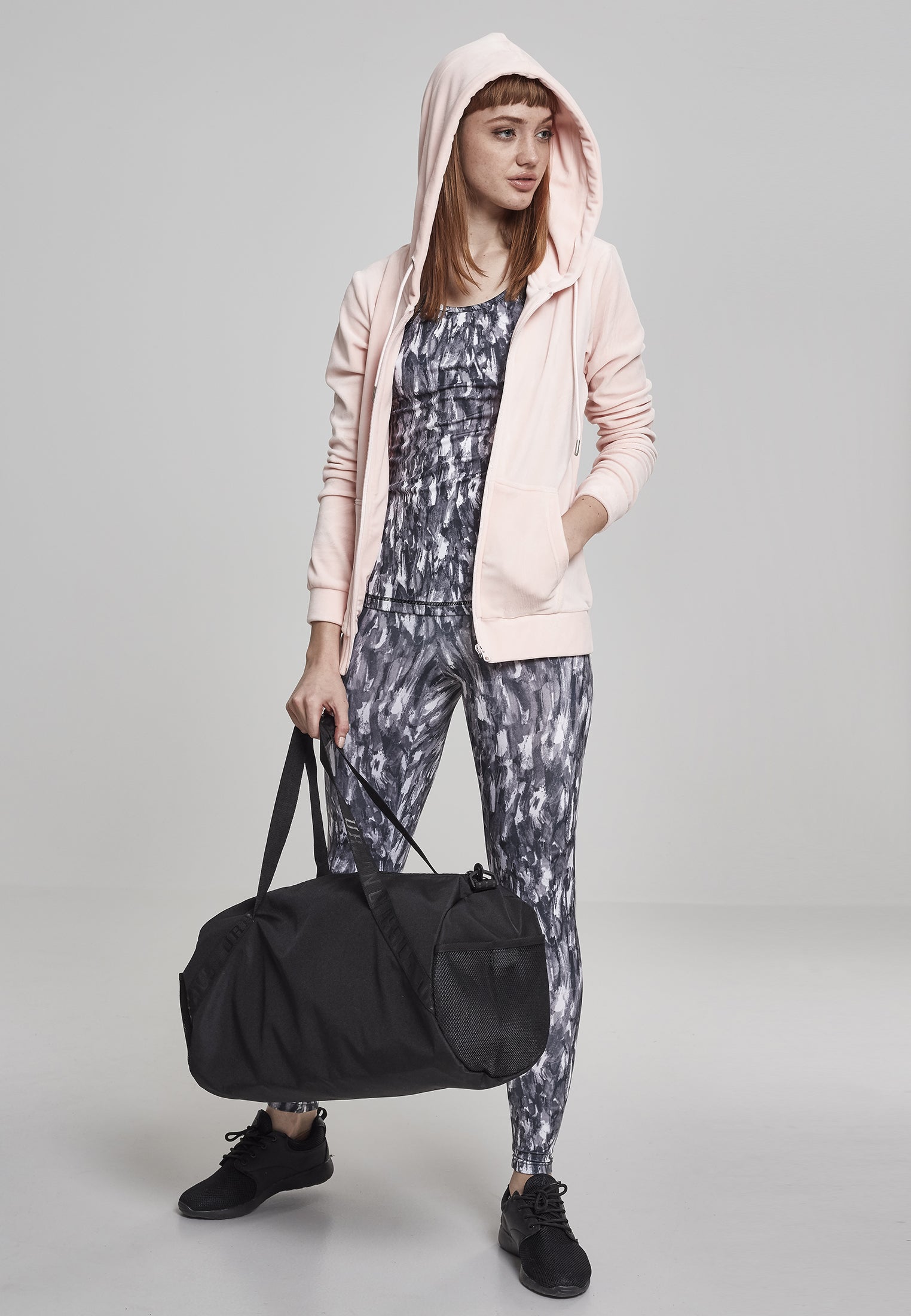 UC Active Graphic Top