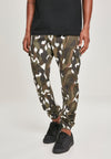 Pantalones cargo de sarga elástica con estampado de camuflaje geométrico UC