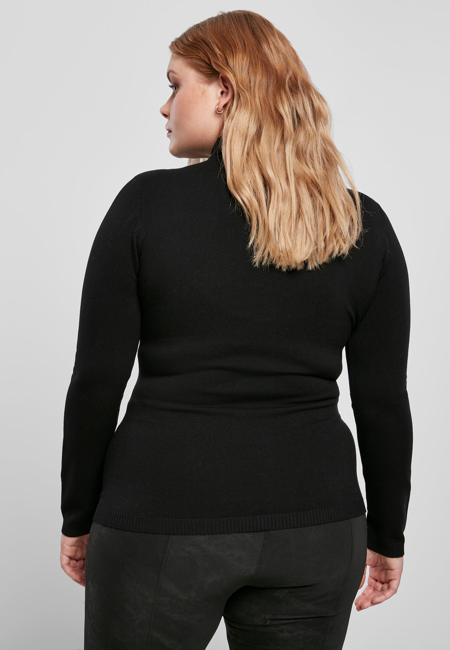 UC Basic Turtleneck Sweater