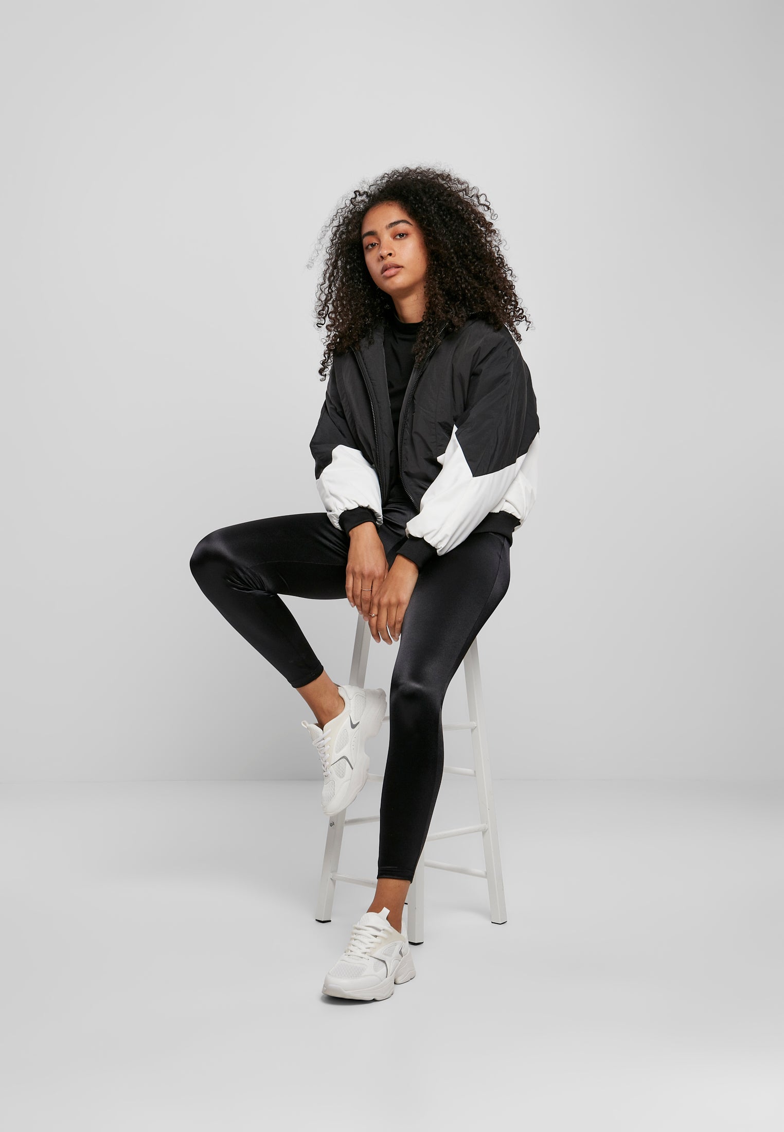 Leggings lucidi a vita alta da donna neri XXL