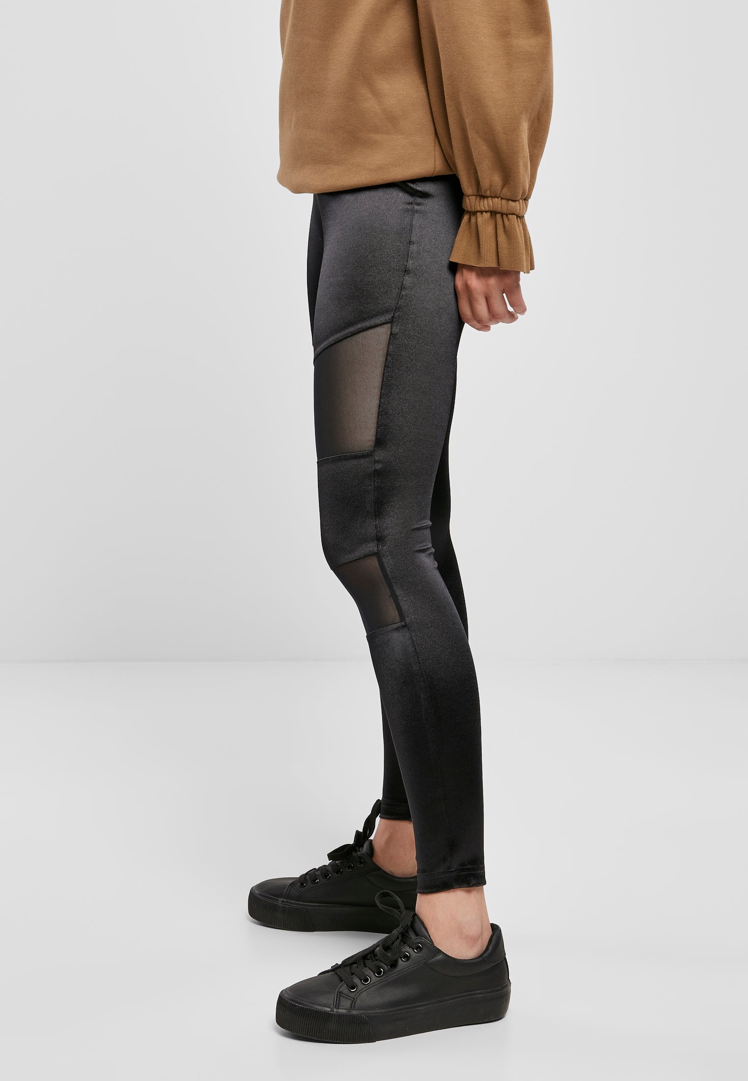UC Shiny Tech Mesh Leggings