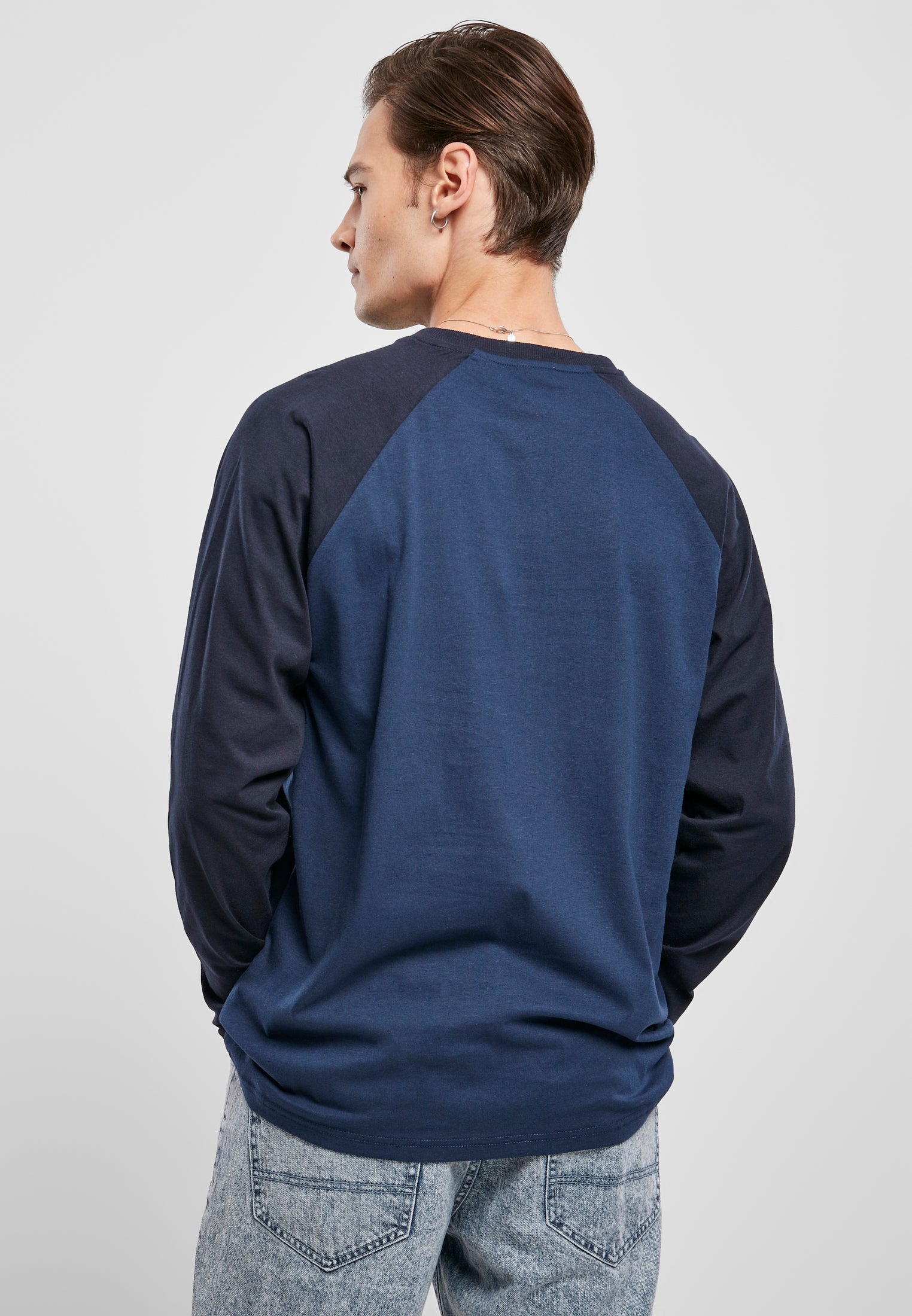 UC Raglan Contrast LS