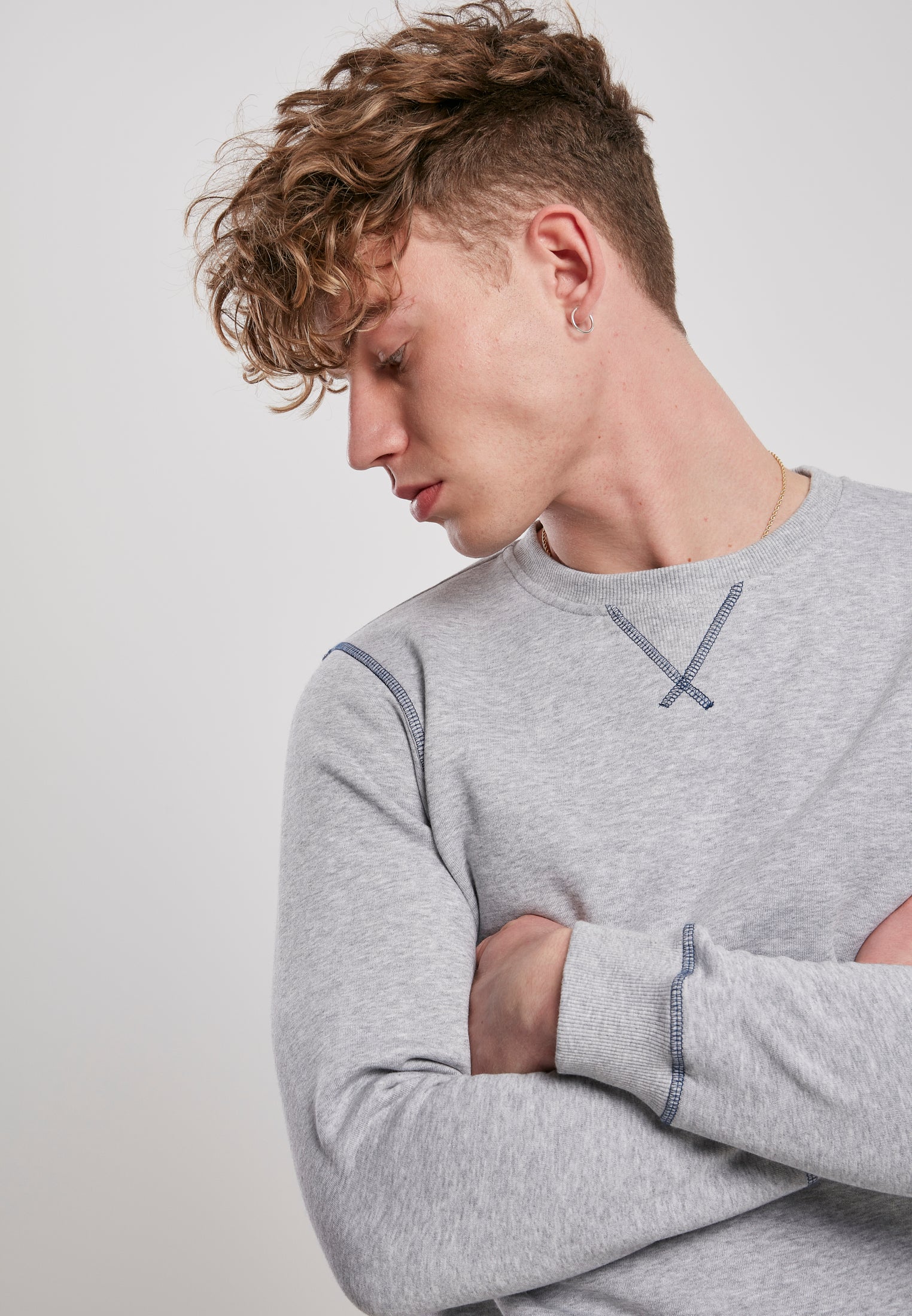 UC Organic Contrast Flatlock Costurado Crew