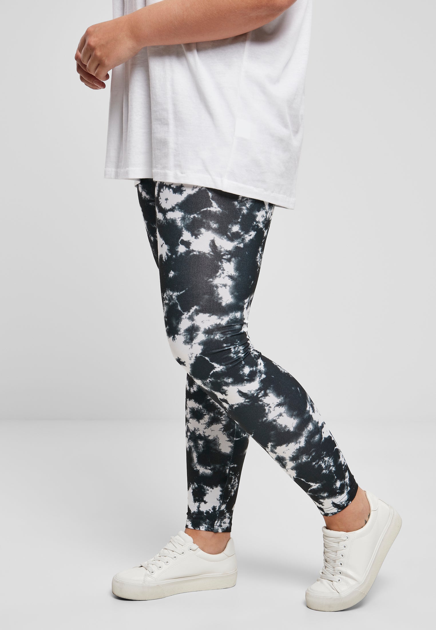 UC Tie Dye Leggings