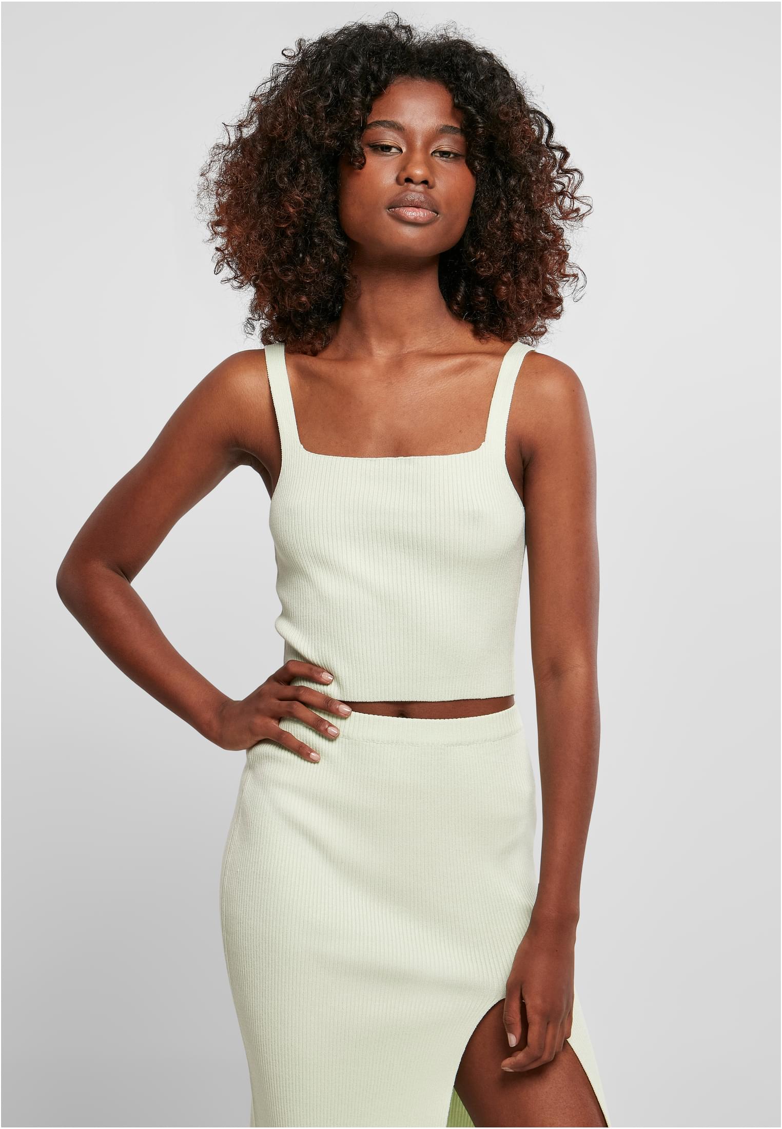 UC Kısa Örgü Üst