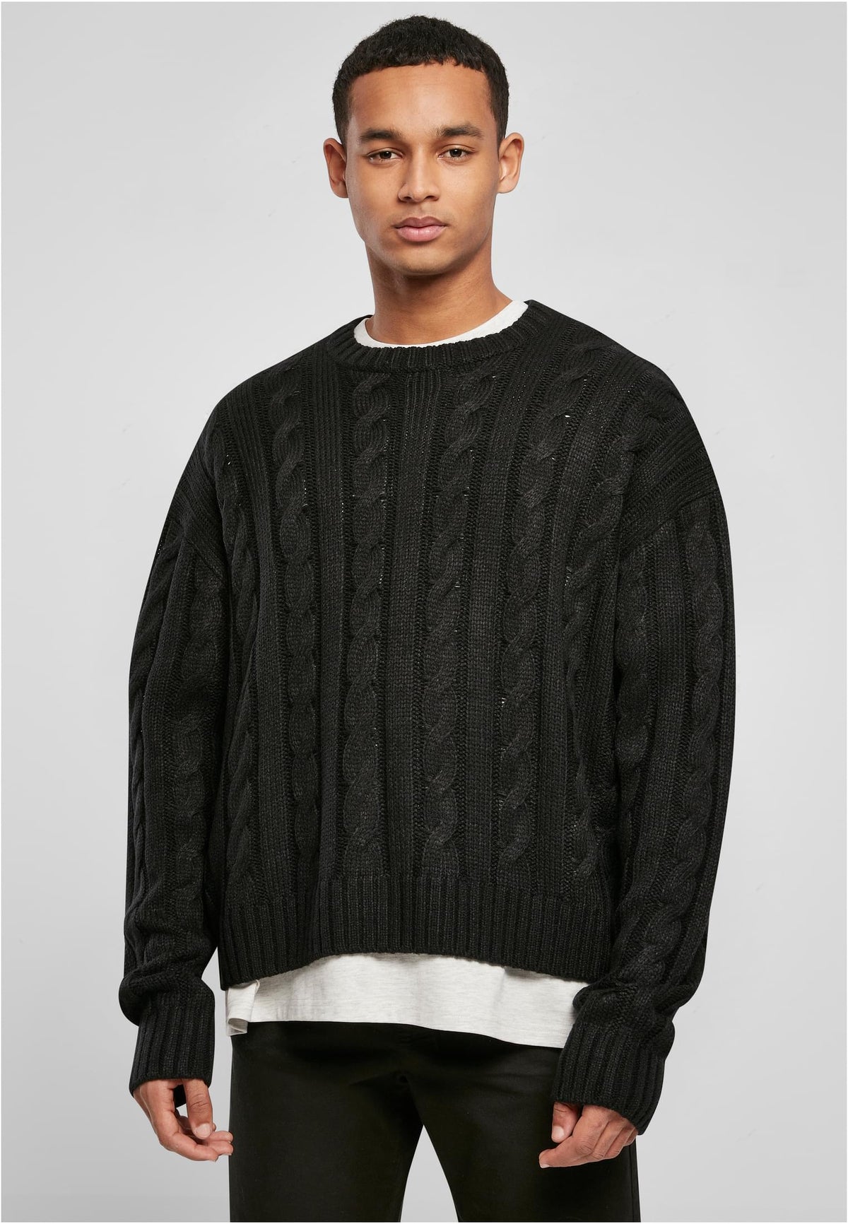 UC Boxy Sweater