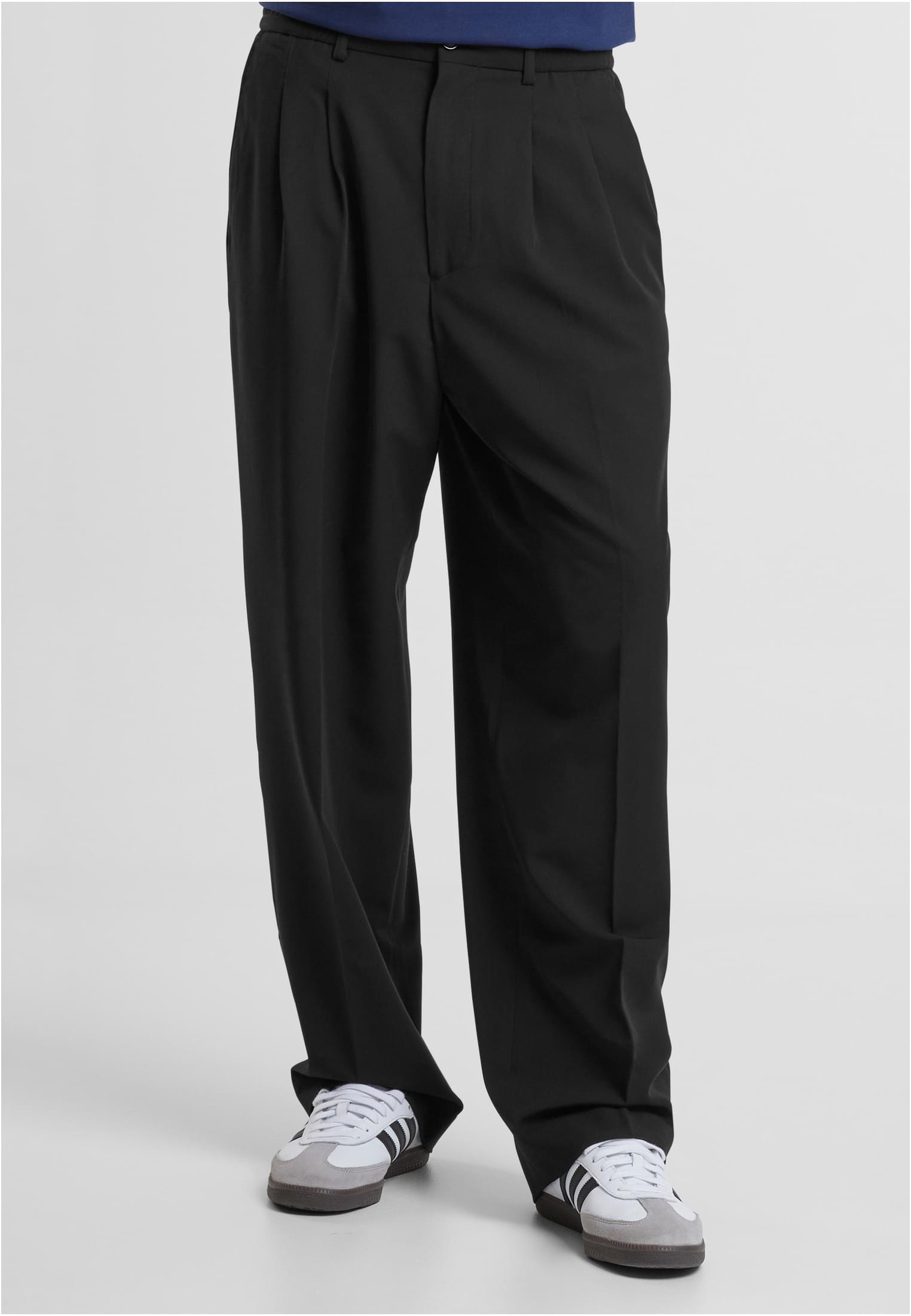 UC Wide Fit Pants