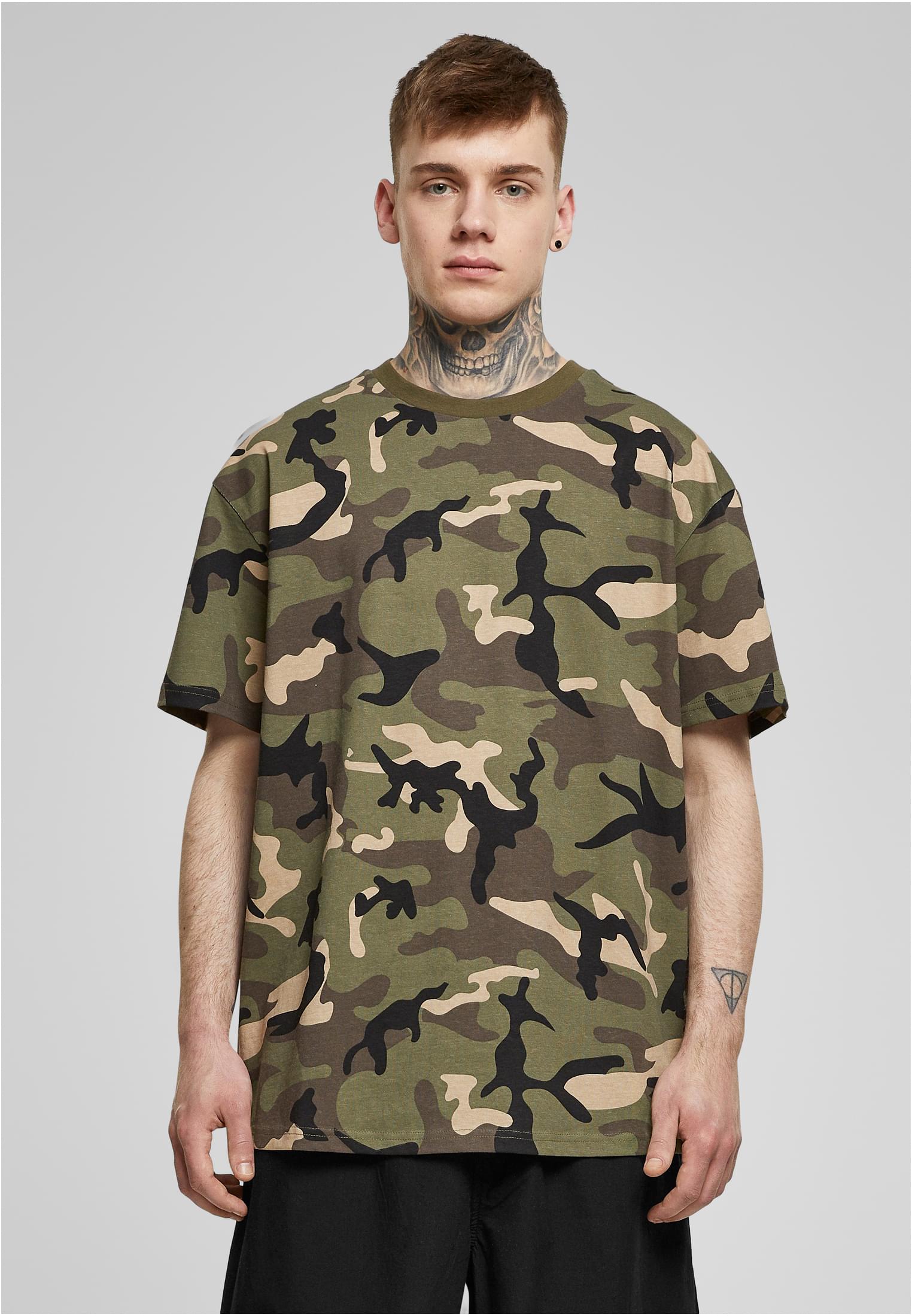UC Heavy Oversized Camo T-shirt