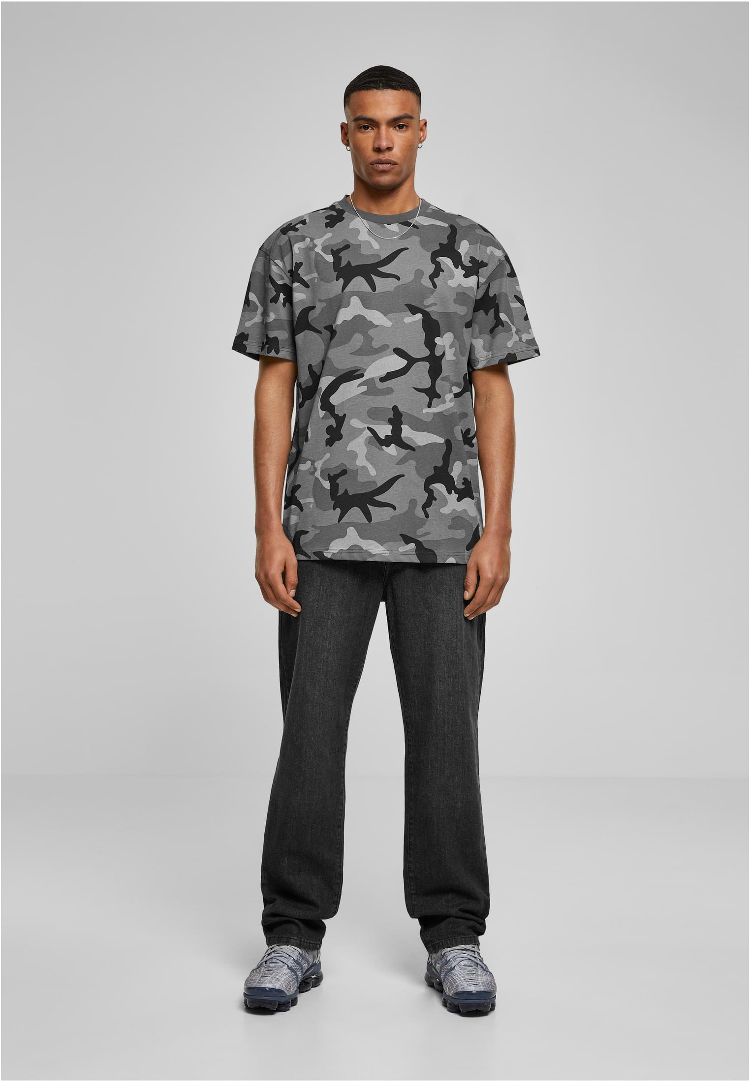 UC Heavy Oversized Camo T-shirt