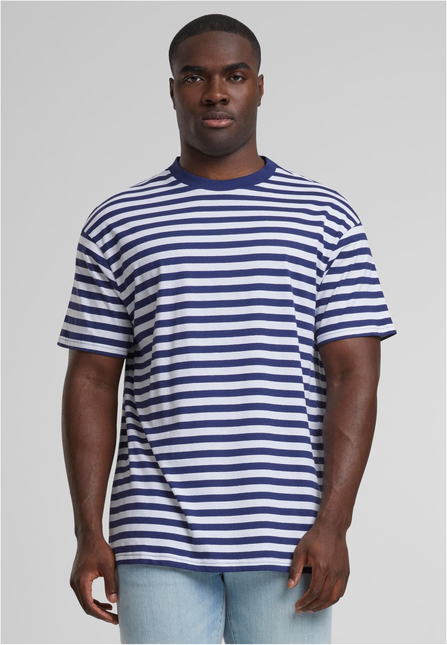 UC Regular Stripe Tee