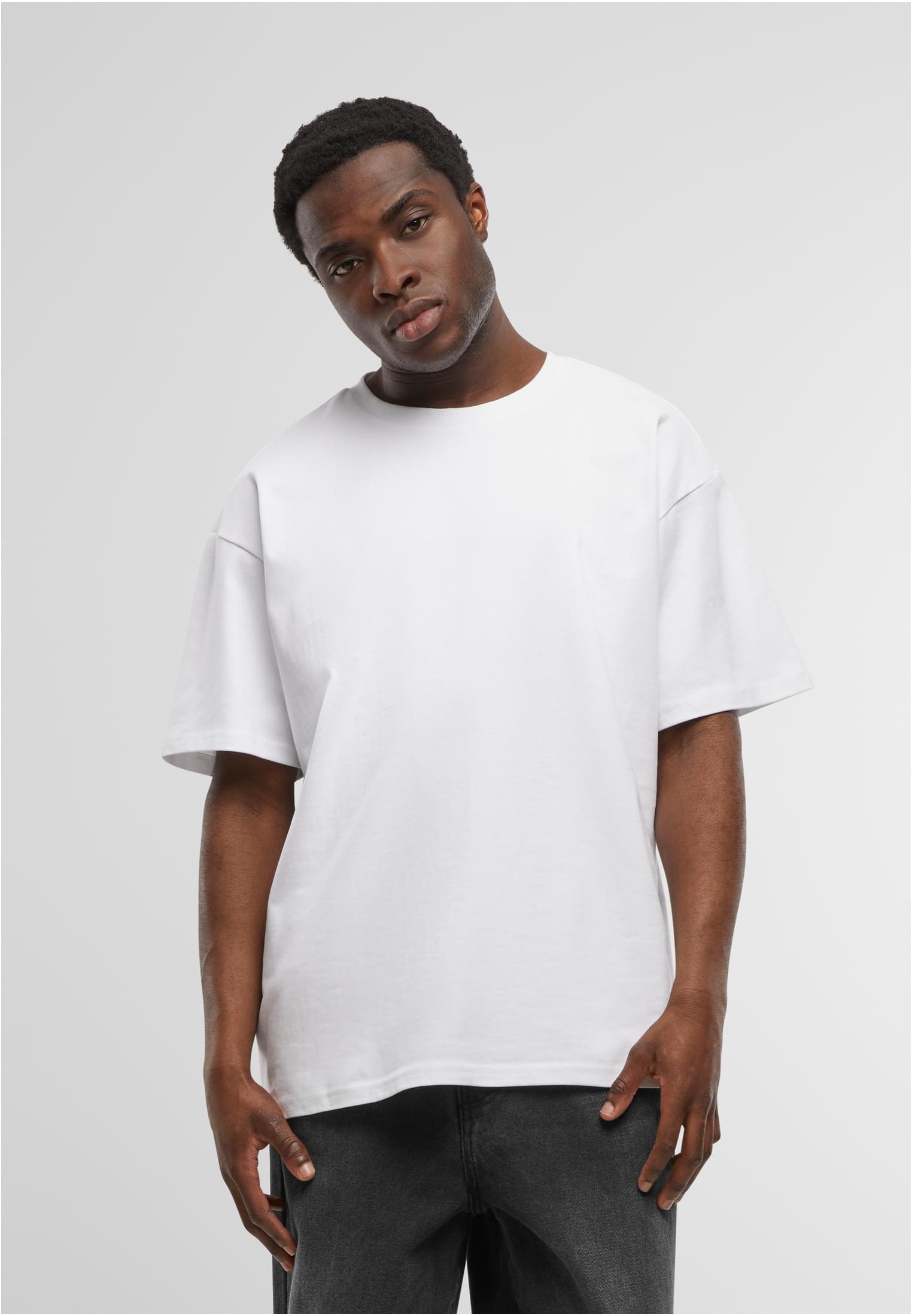 UC Relaxed Dropped Shoulder Tee