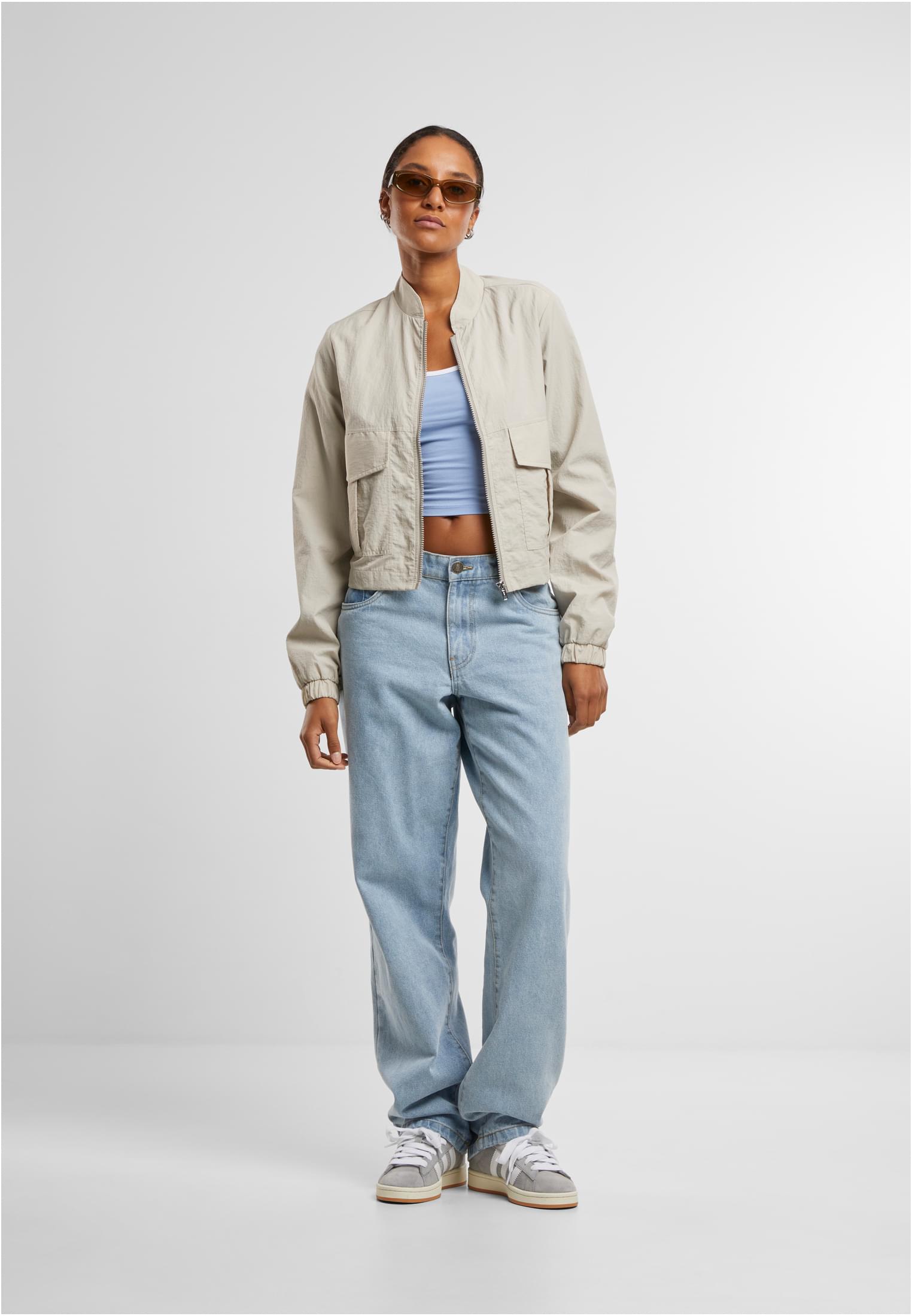 UC Contrast Cropped Top