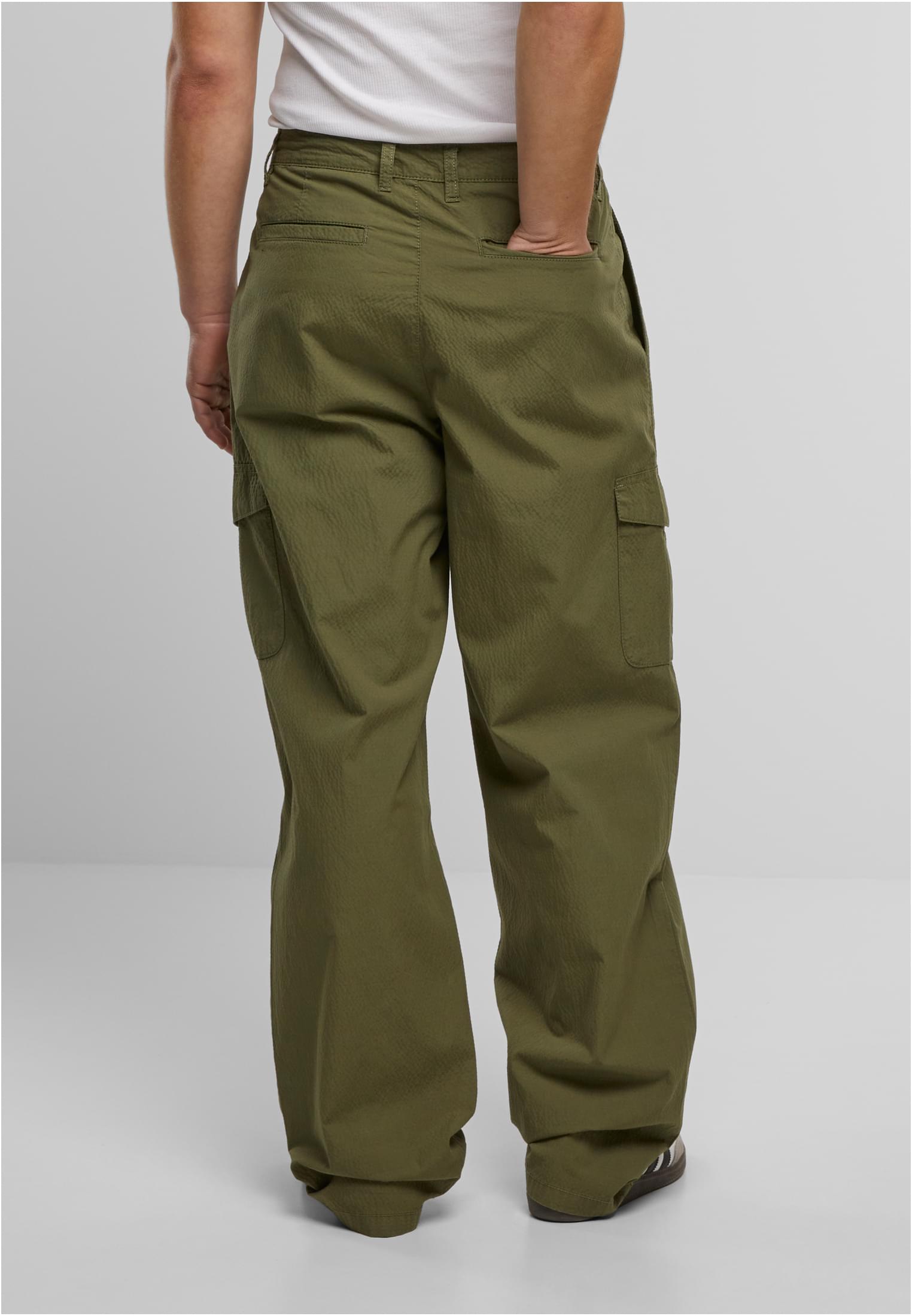 UC Wide Pleated Cargo Pants
