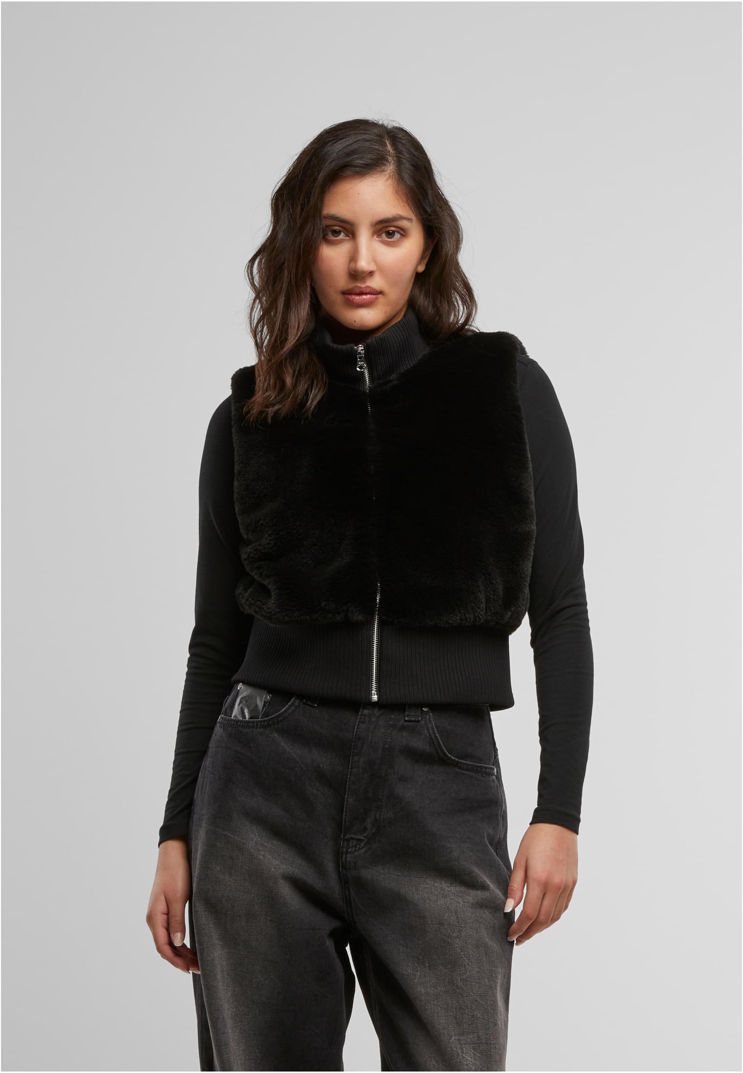 UC Cropped Faux Fur Vest
