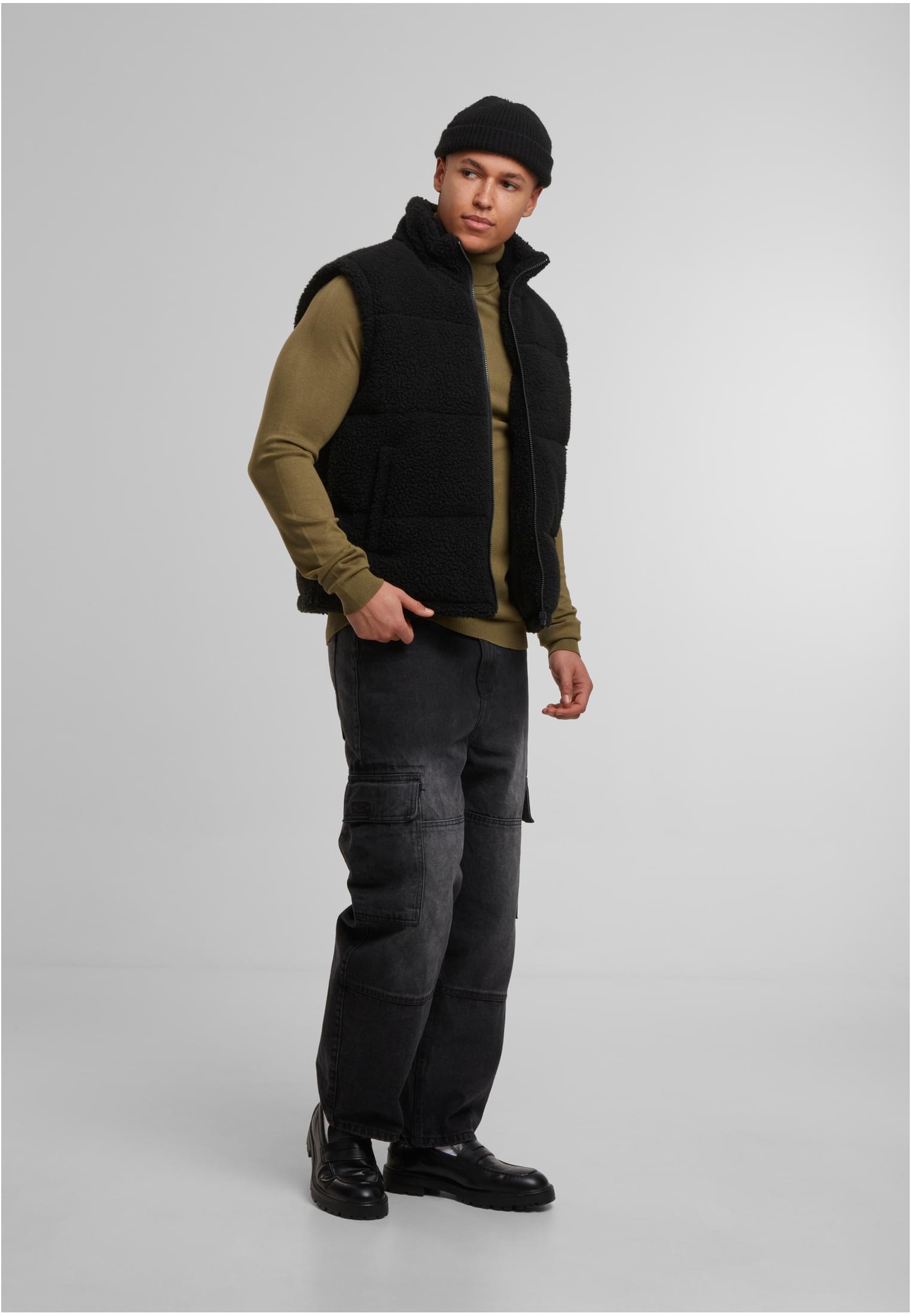 UC Basic Teddy Puffer Vest