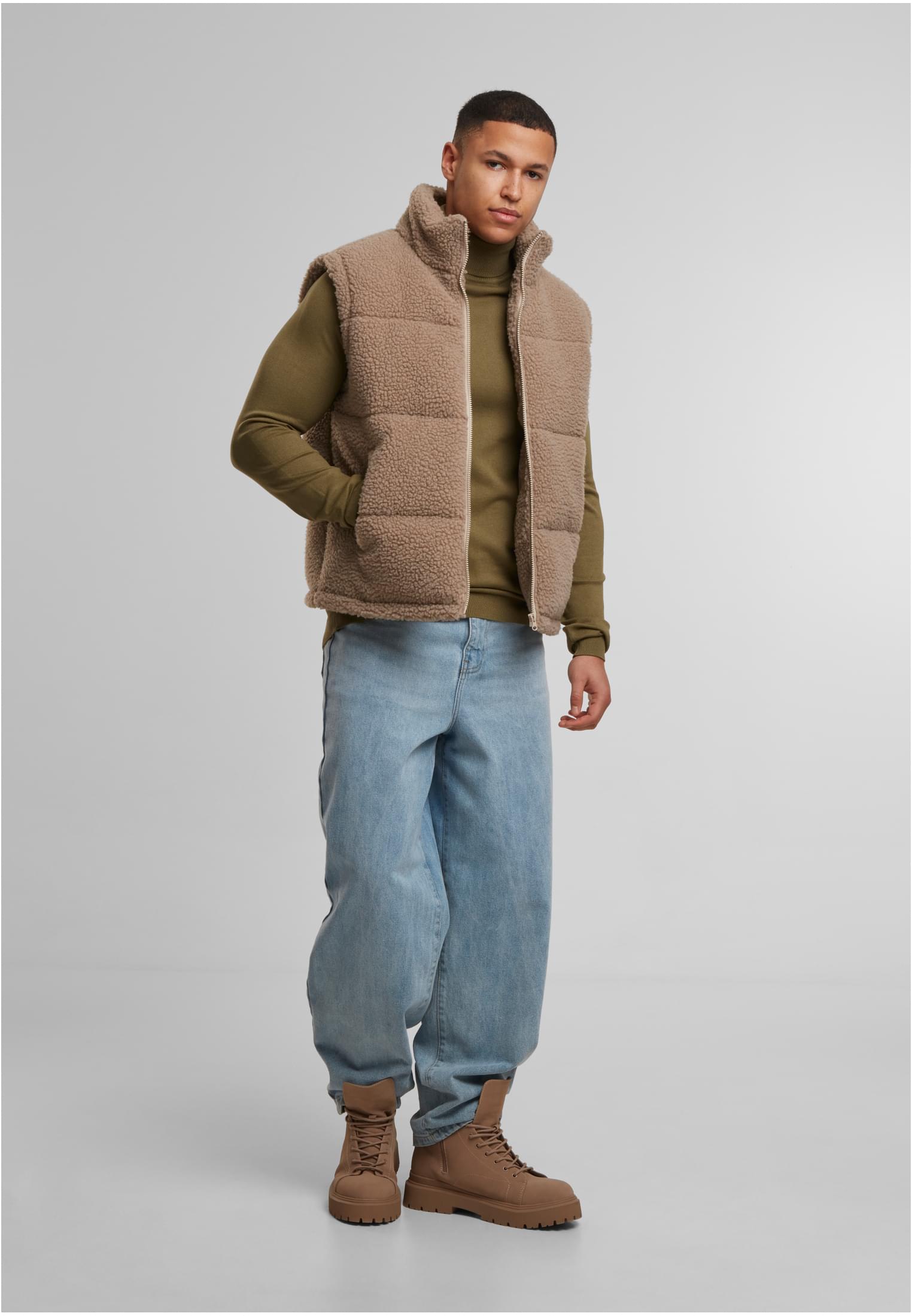 UC Basic Teddy Puffer Vest