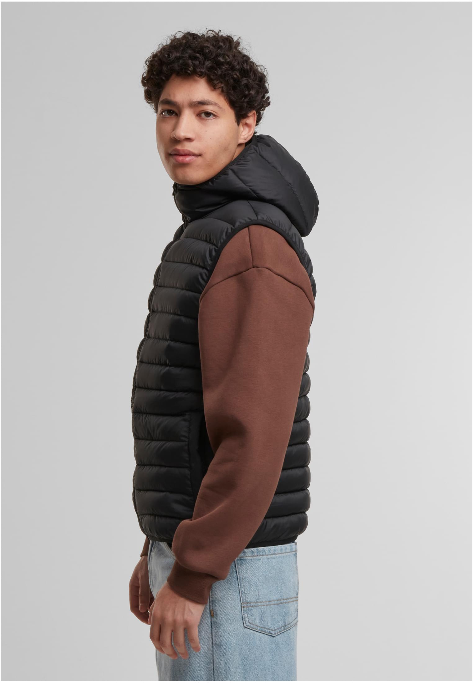 UC Basic Light Weigh Vest With Hood