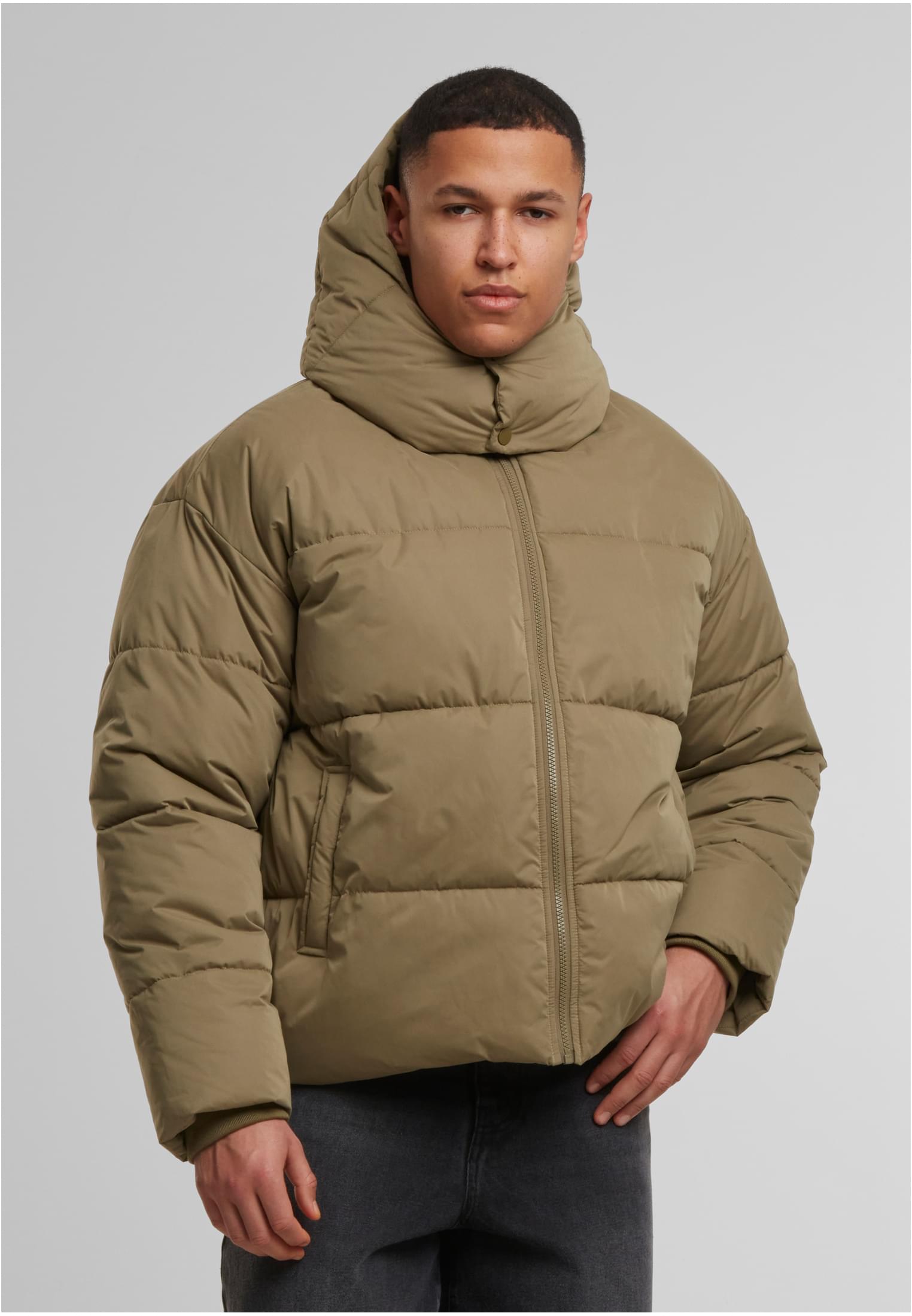 UC Puffer Jacket With Flap Hood