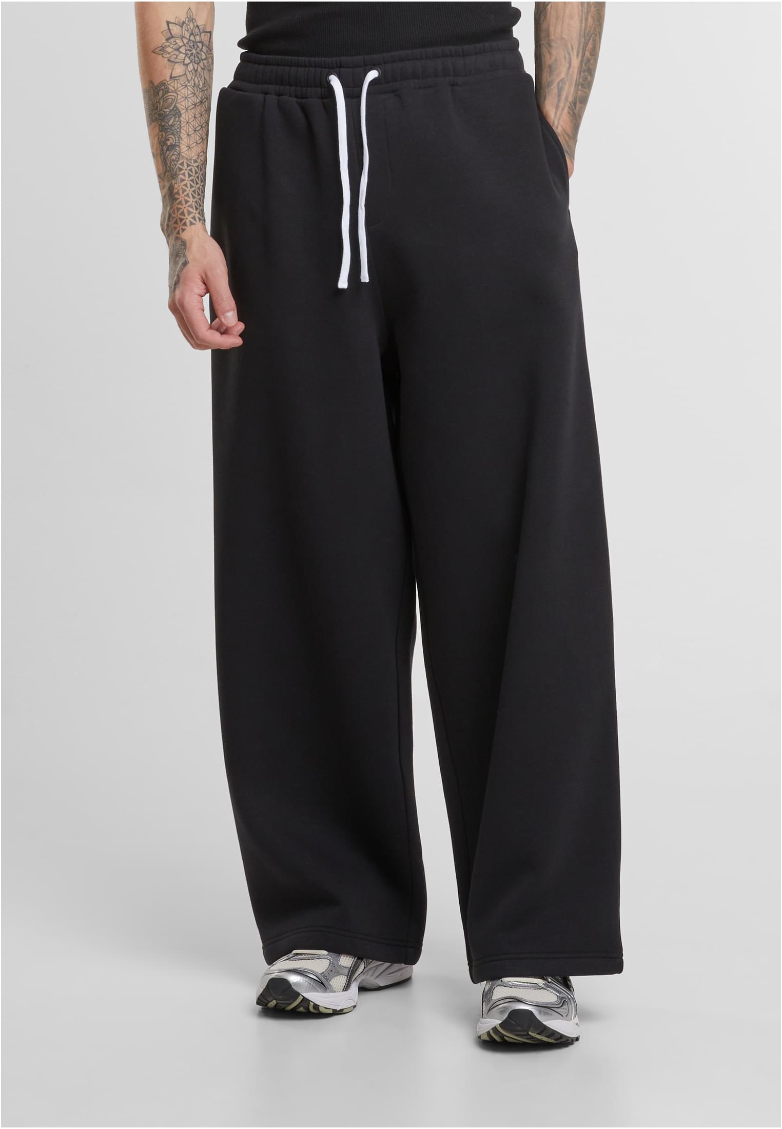 UC Fluffy Wide Leg Trackpants