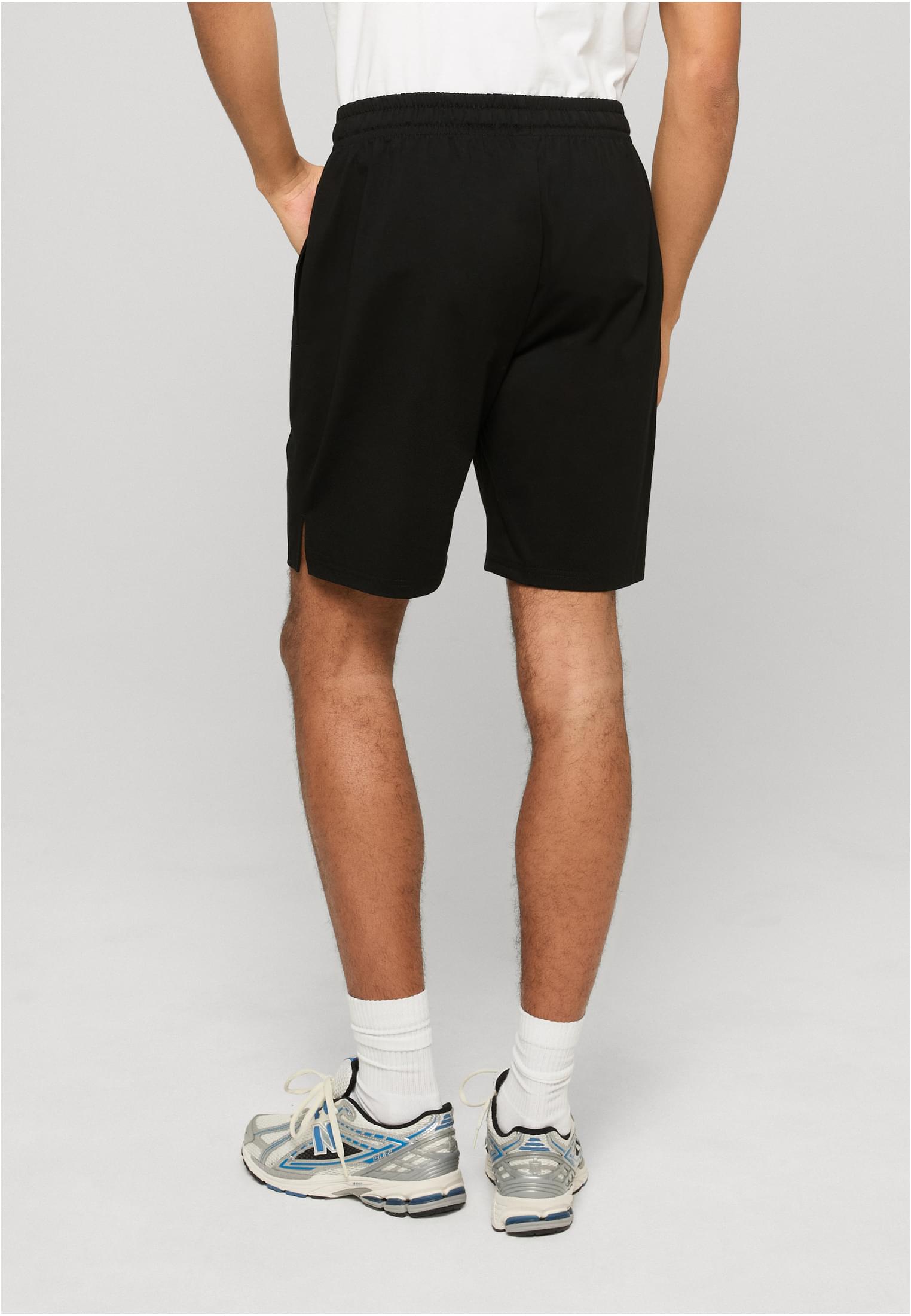 UC Sorona Loose Fit Shorts