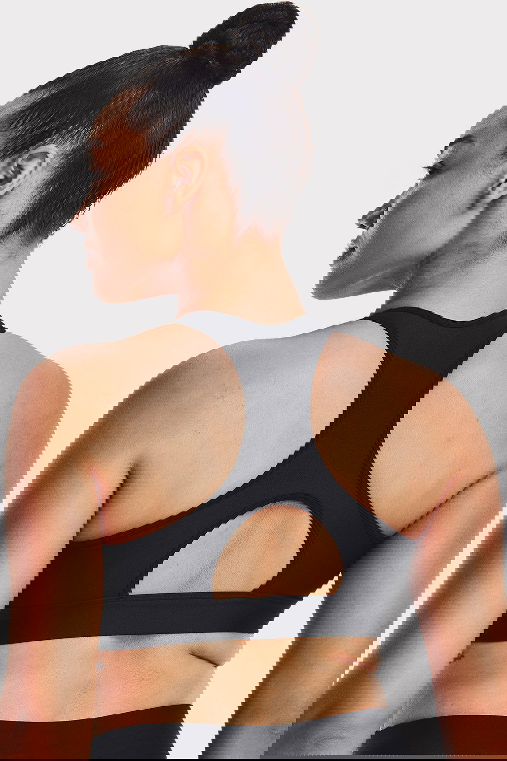 UA HG Armour Mid Padless - Black - workoutbrands.com