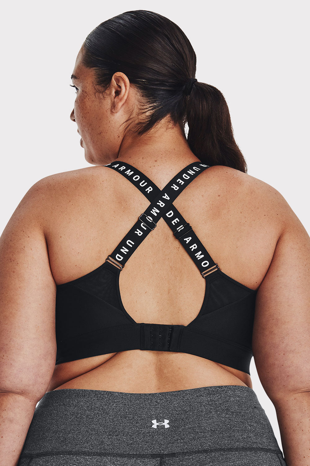 UA Infinity High Bra - Black - workoutbrands.com