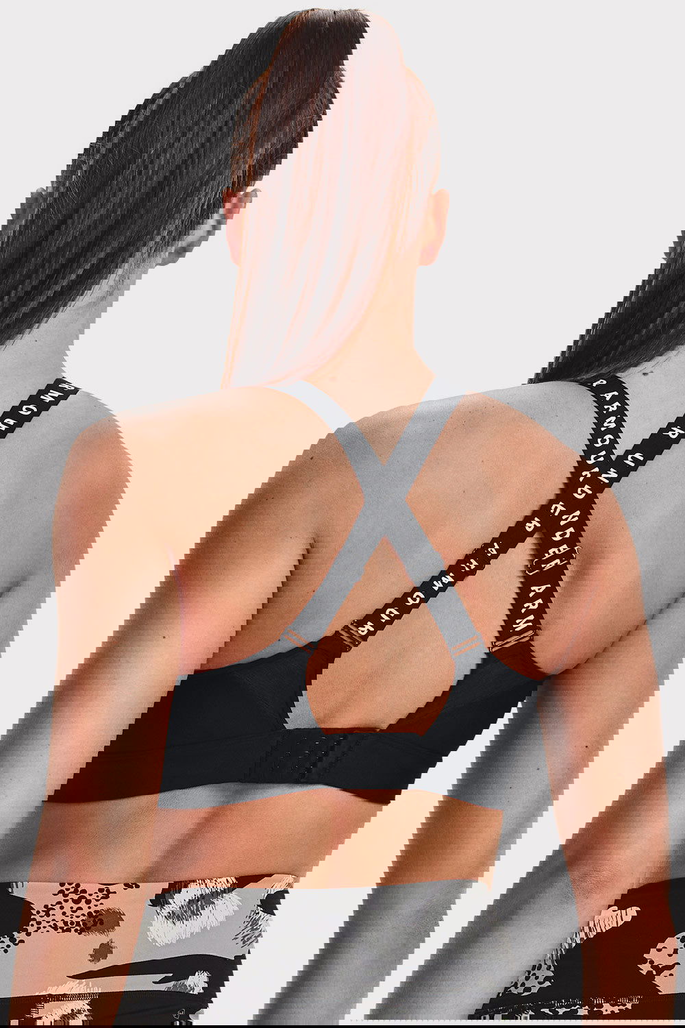 UA Infinity High Bra - Black - workoutbrands.com