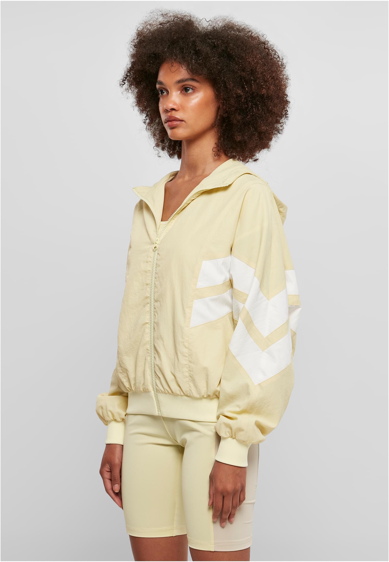UC Crinkle Batwing Jacket - workoutbrands.com