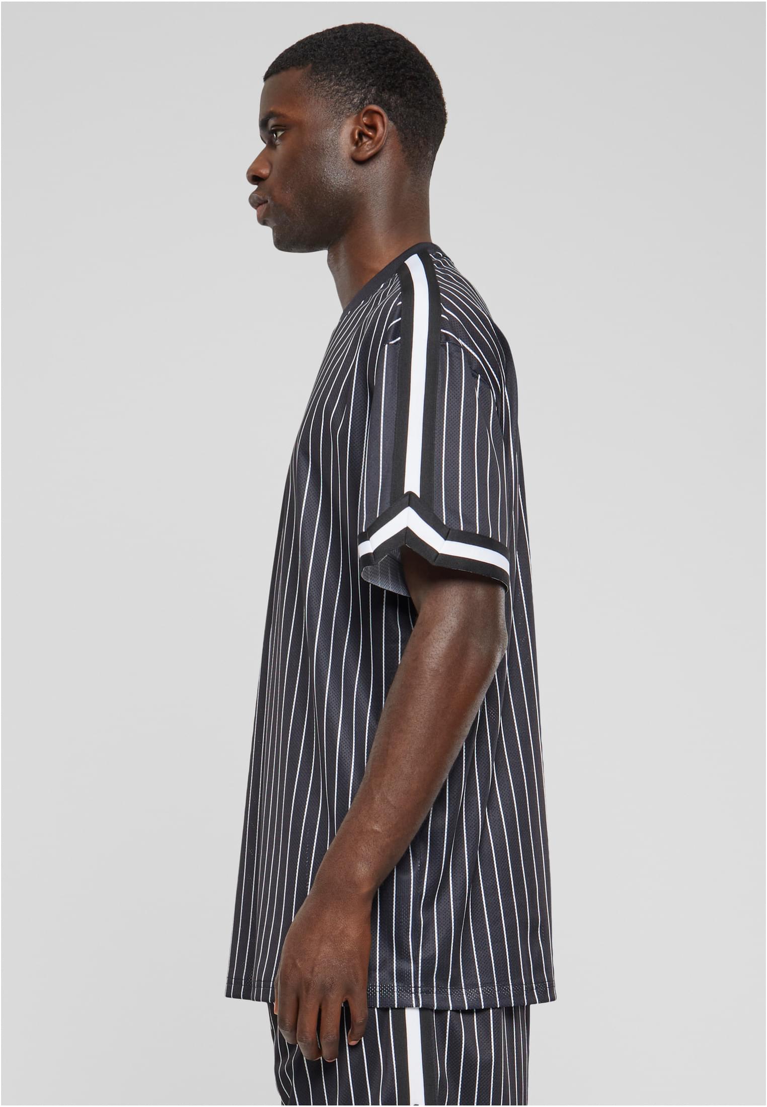UC Oversized Striped Mesh Tee - workoutbrands.com
