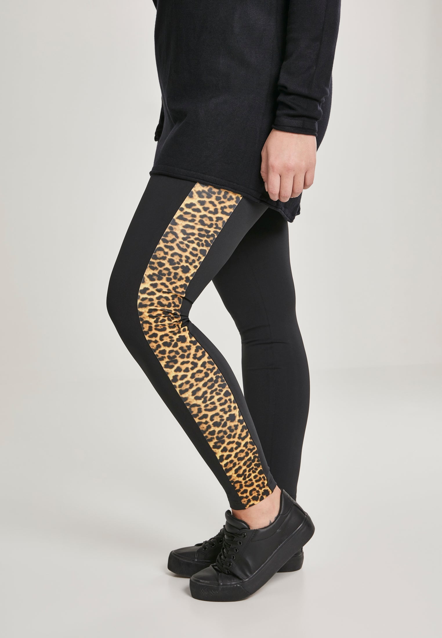 UC Side Striped Pattern Leggings - workoutbrands.com