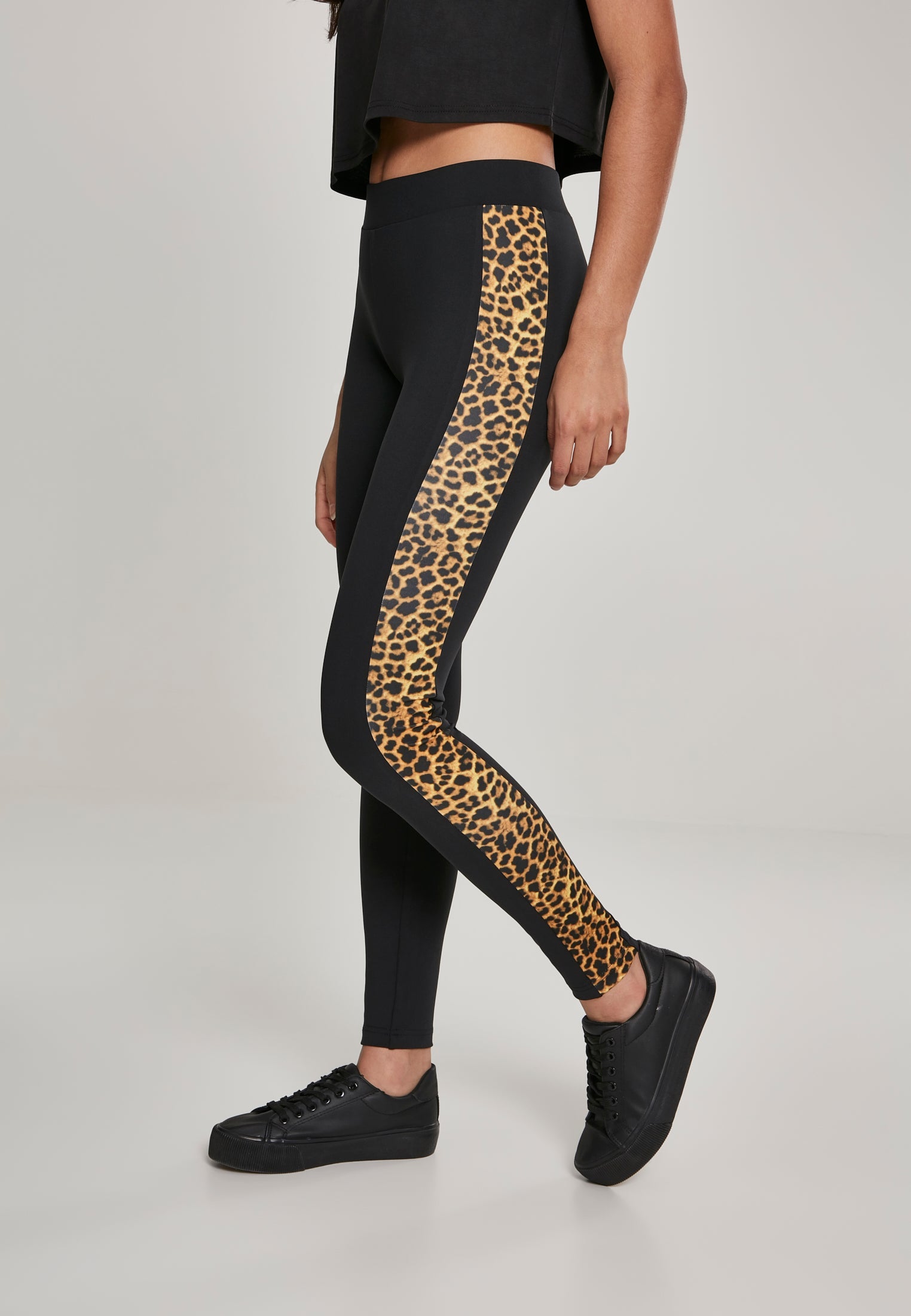 UC Side Striped Pattern Leggings - workoutbrands.com