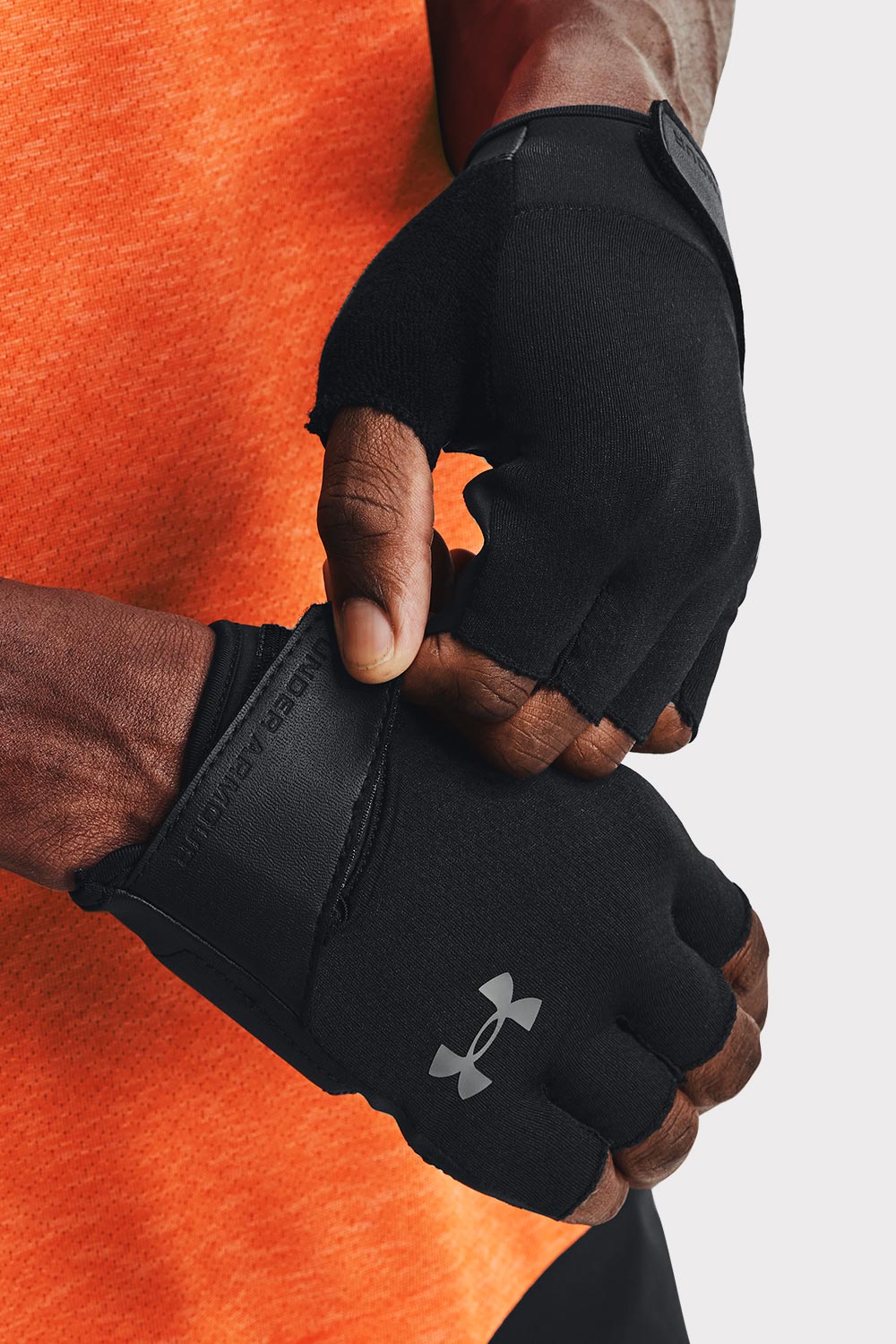 UA M's Training Gloves - Black