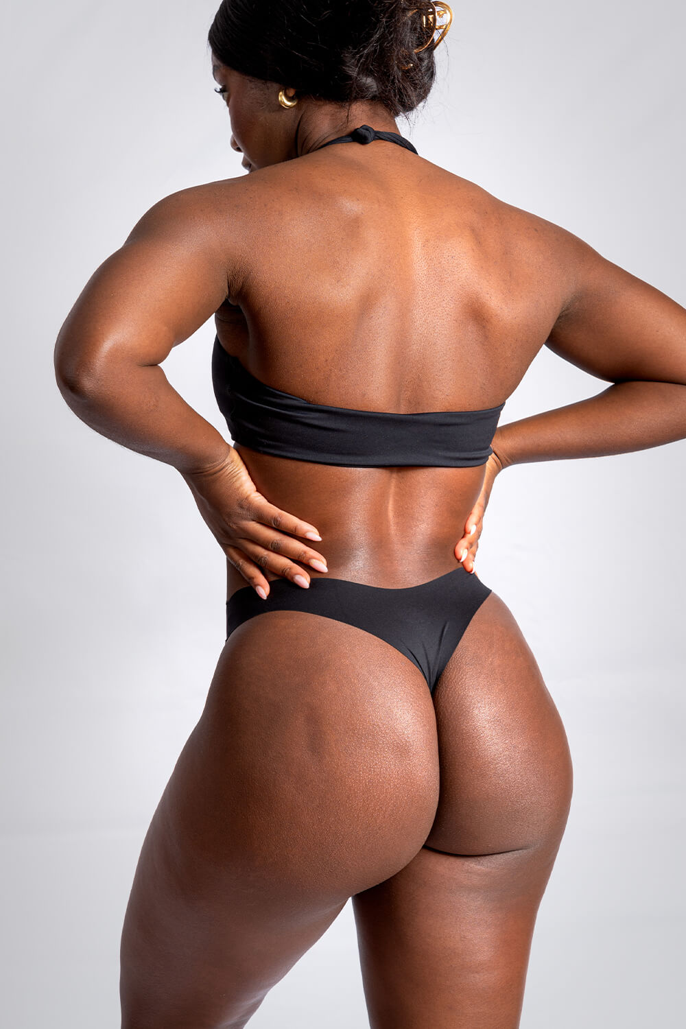 BYOU Seamless Thong - Black