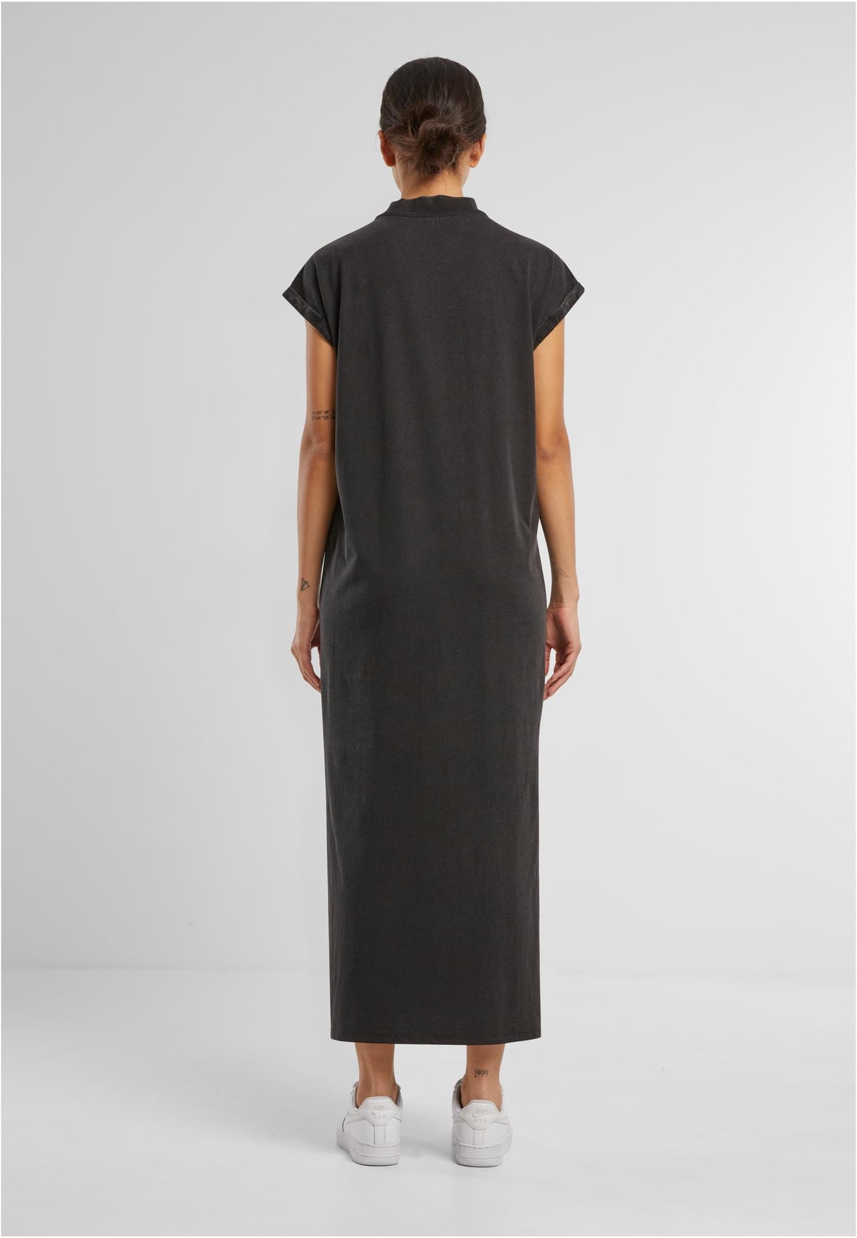 Ladies Vintage Long Dress - workoutbrands.com