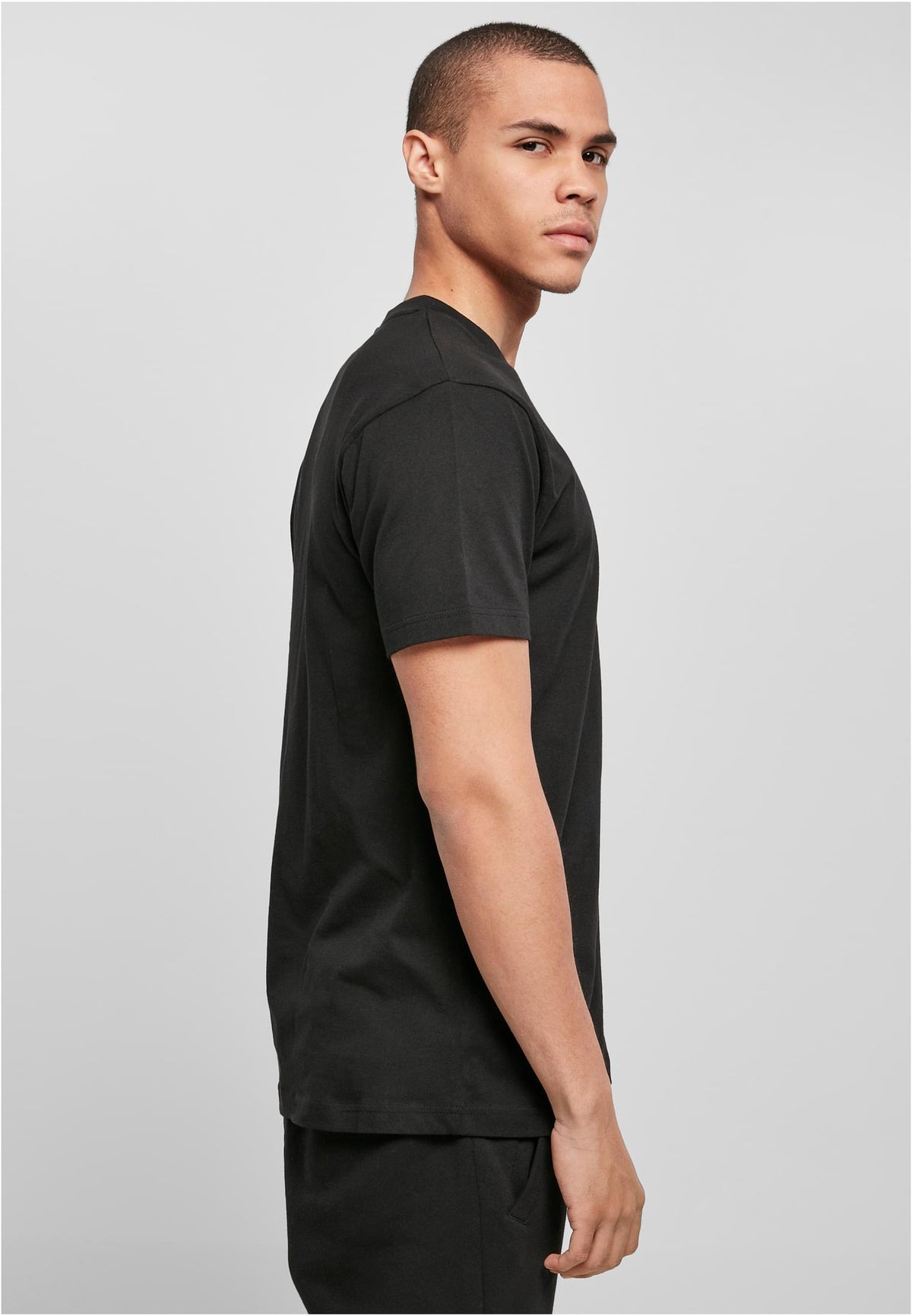 Basic Round Neck T-Shirt - workoutbrands.com