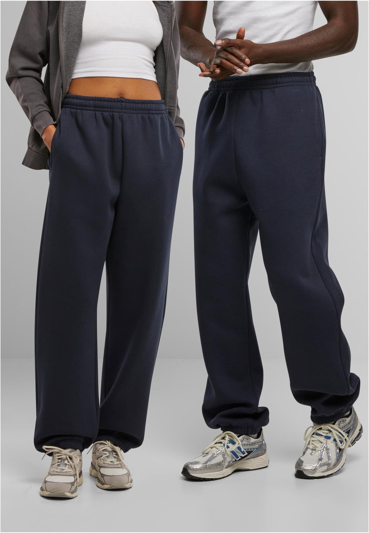 Regular Fit Sweatpants - workoutbrands.com