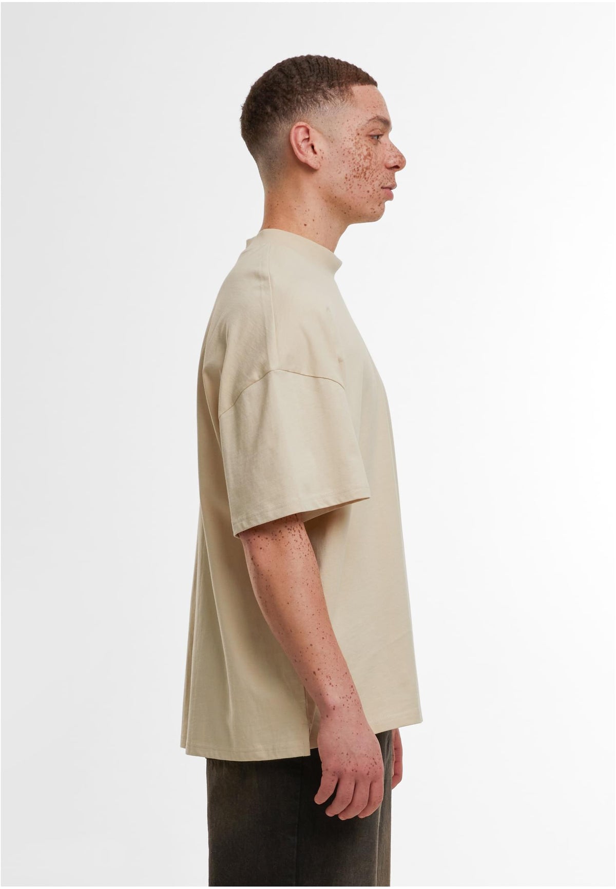 Oversized Mock Neck Tee - workoutbrands.com