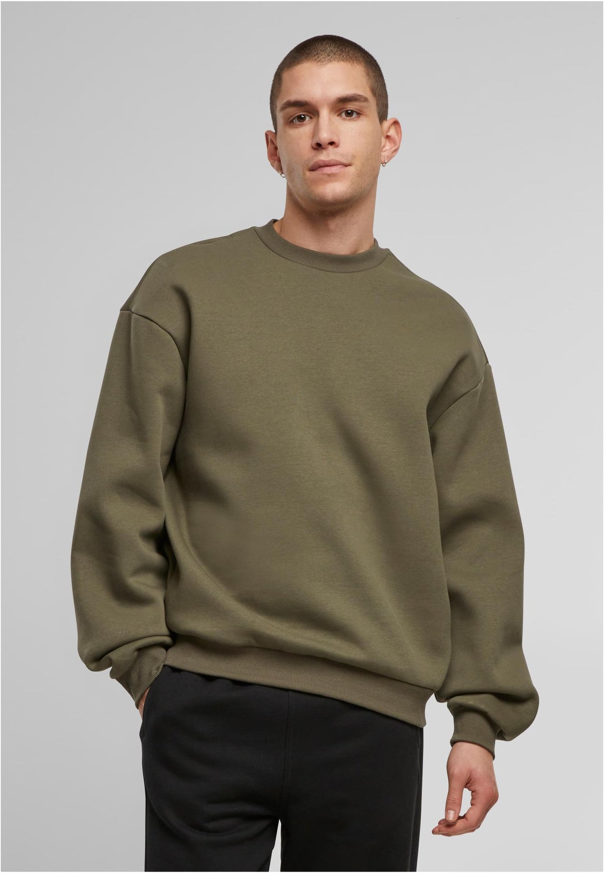 Oversized Crewneck - workoutbrands.com