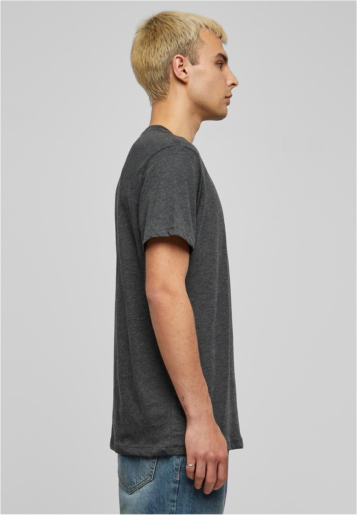 Basic Round Neck T-Shirt - workoutbrands.com