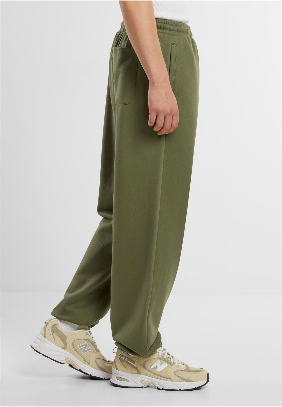 Regular Fit Sweatpants - workoutbrands.com