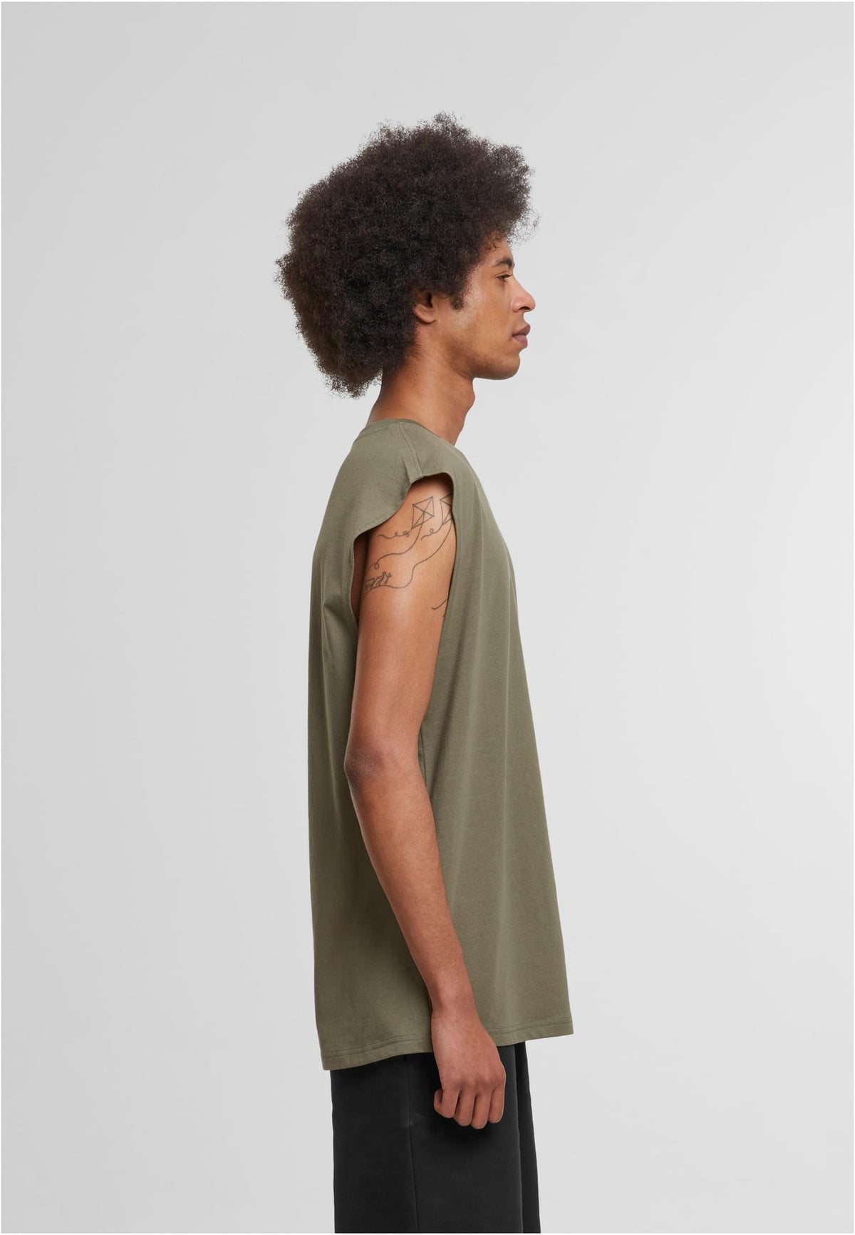 Sleeveless Tee - workoutbrands.com